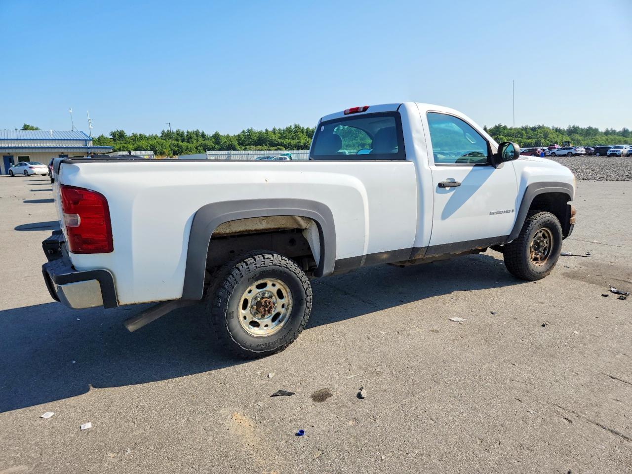 2008 Chevrolet Silverado C2500 Heavy Duty Белый vin: 1GCHC24K58E191625