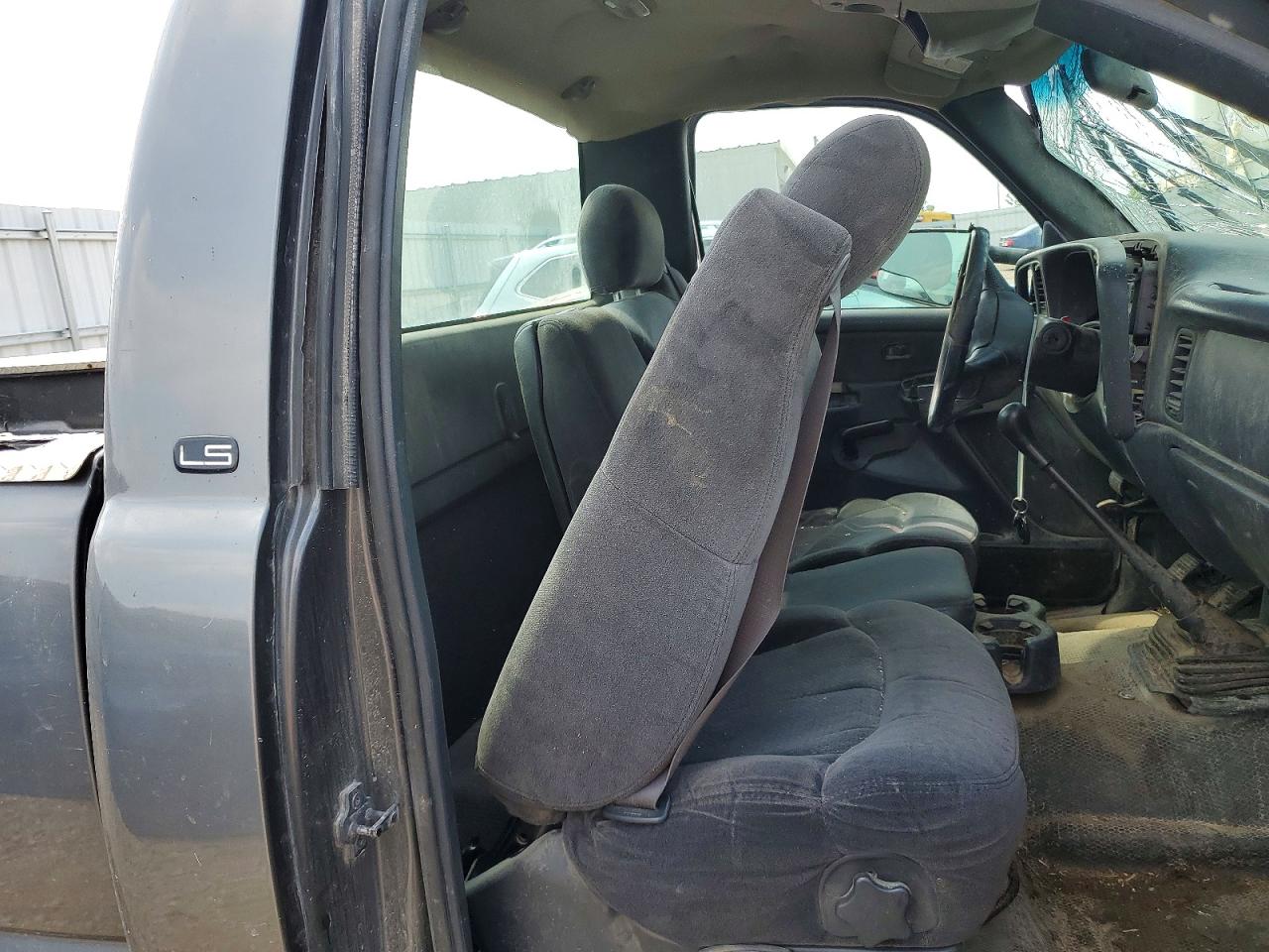 2001 Chevrolet Silverado C2500 Heavy Duty Серый vin: 1GCHC24U01E248675