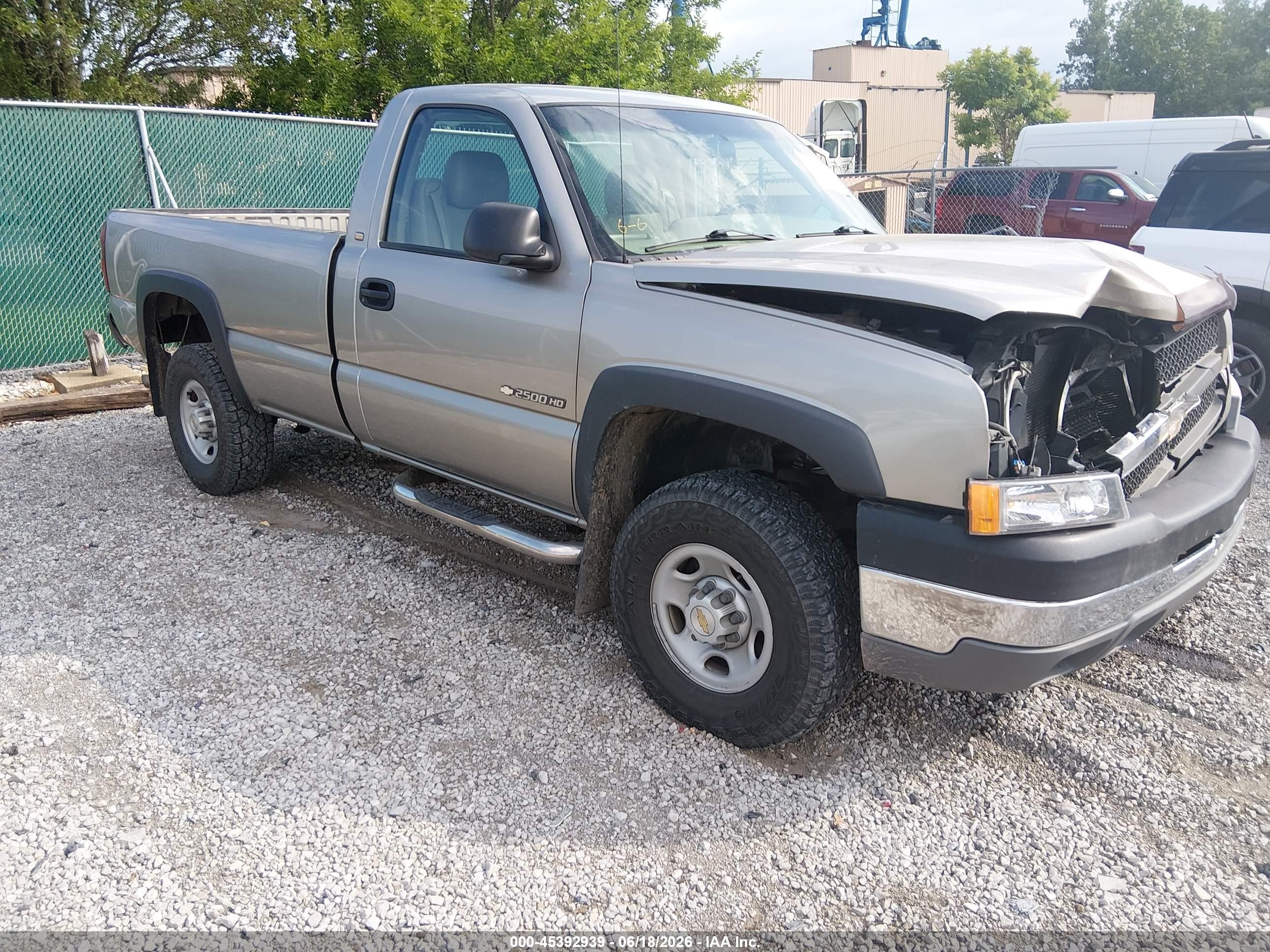 2003 Chevrolet Silverado 2500hd Work Truck Beige vin: 1GCHC24U63Z173766