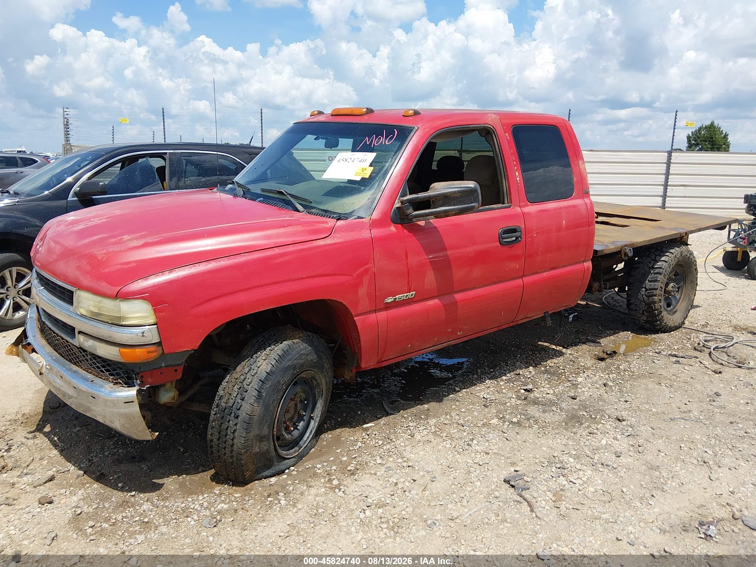 2002 Chevrolet Silverado 2500hd   Red vin: 1GCHC29122E169525