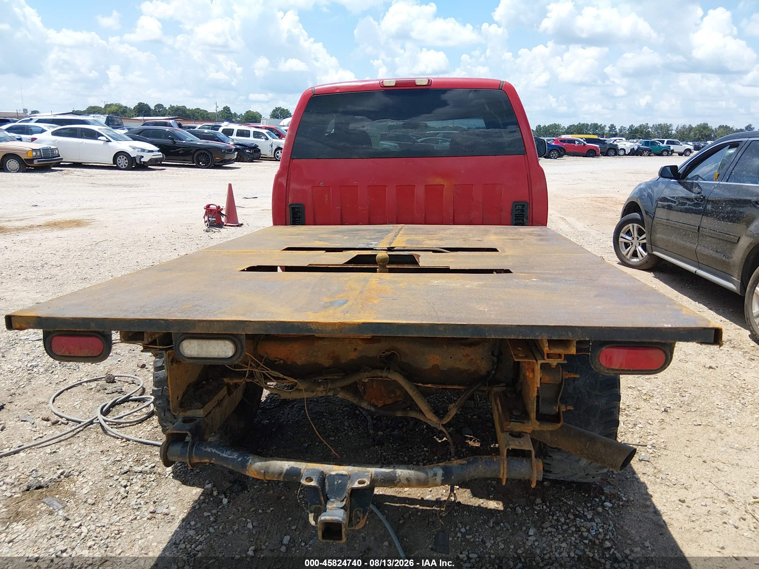 2002 Chevrolet Silverado 2500hd   Red vin: 1GCHC29122E169525
