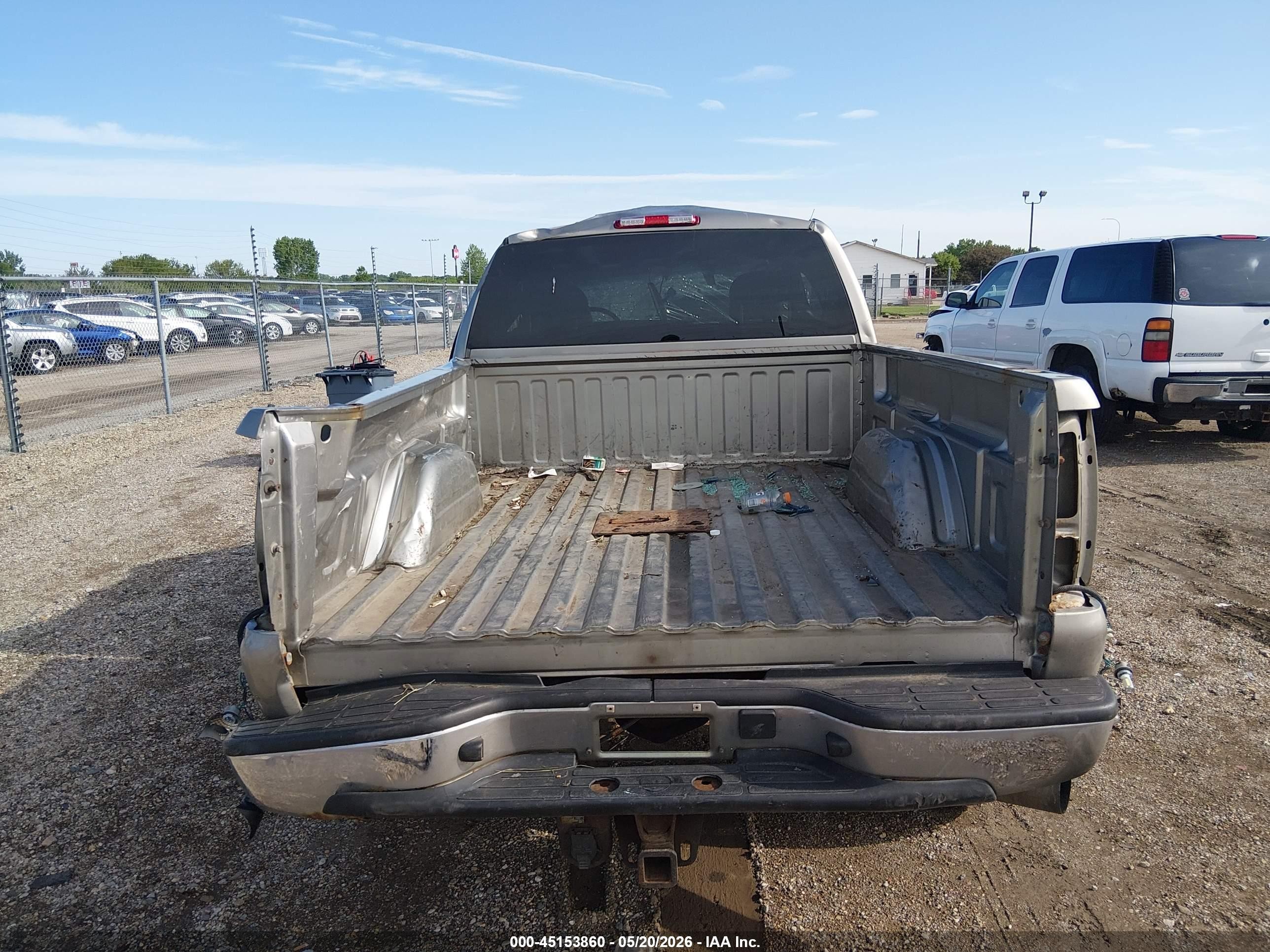 2003 Chevrolet Silverado 2500hd Ls Beige vin: 1GCHC29133E173133