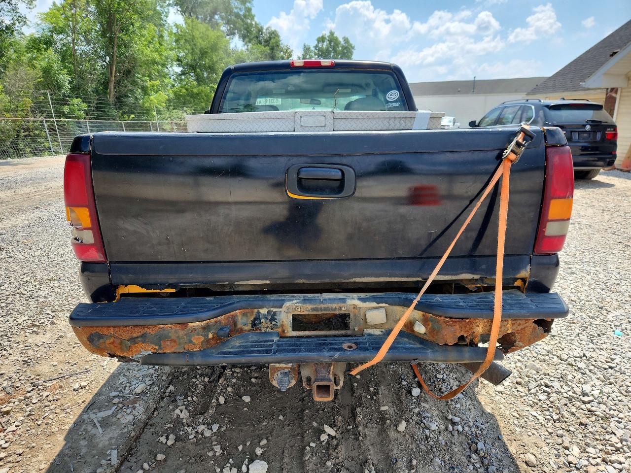 2001 Chevrolet Silverado C2500 Heavy Duty Black vin: 1GCHC29161E276673