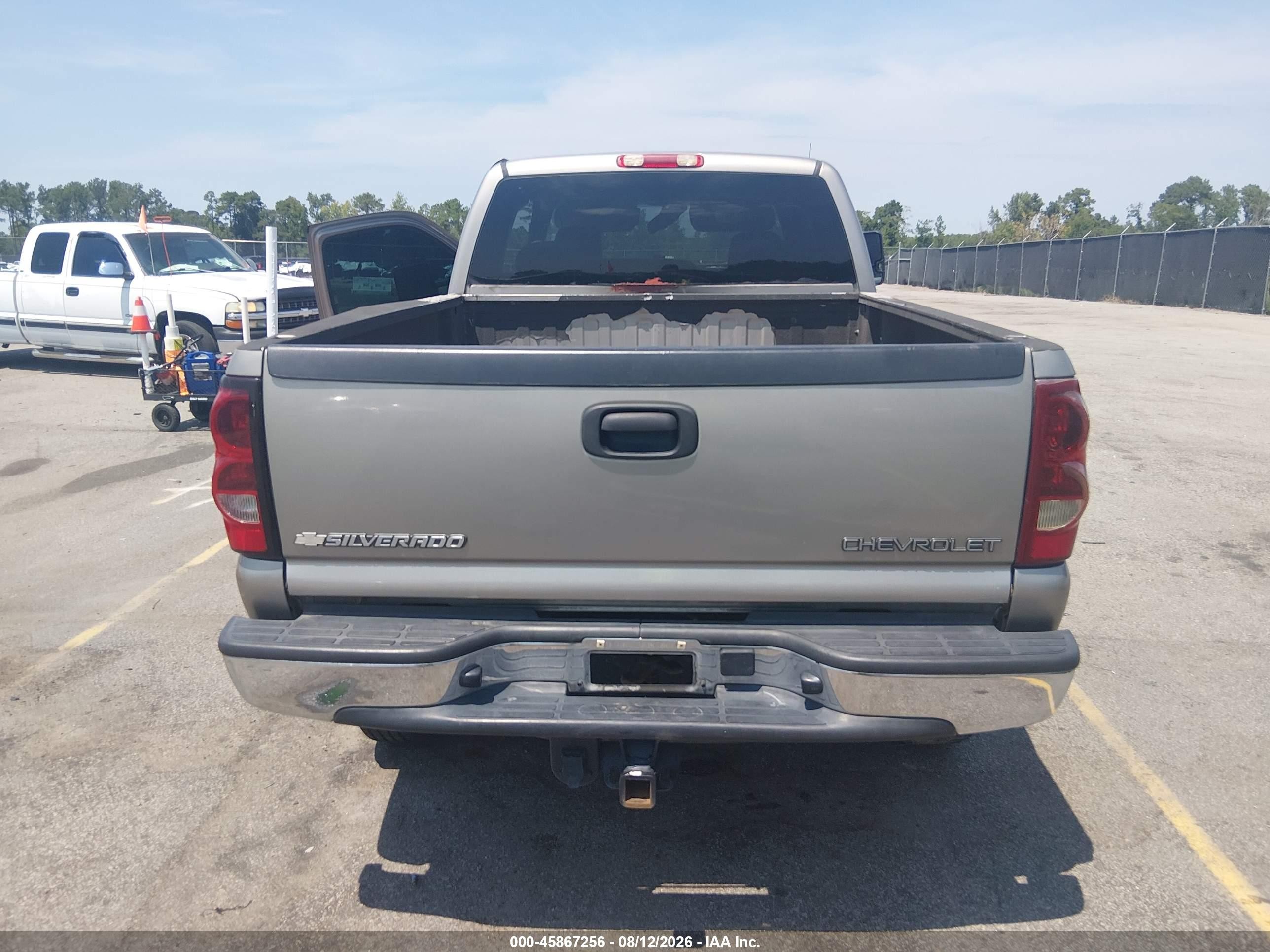 2003 Chevrolet Silverado 2500hd Ls Gray vin: 1GCHC29183E103434