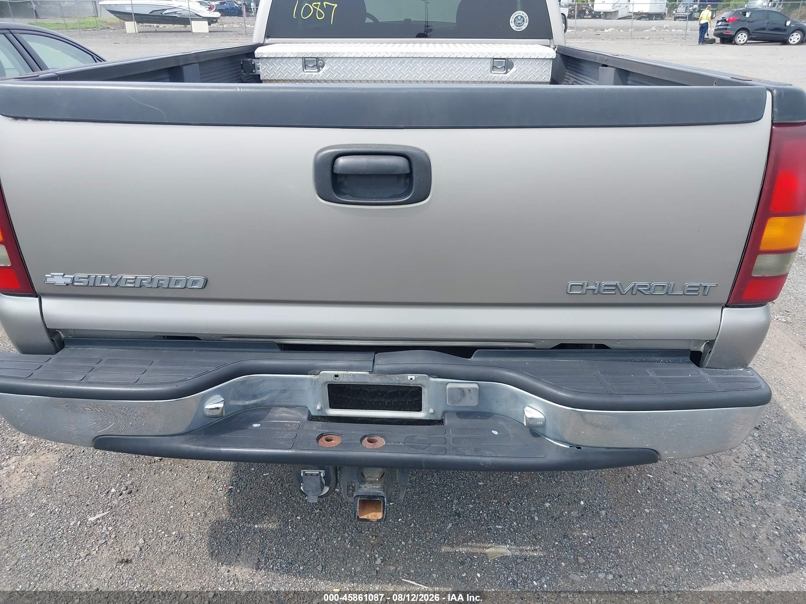 2001 Chevrolet Silverado 2500hd Ls Silver vin: 1GCHC29191E300772