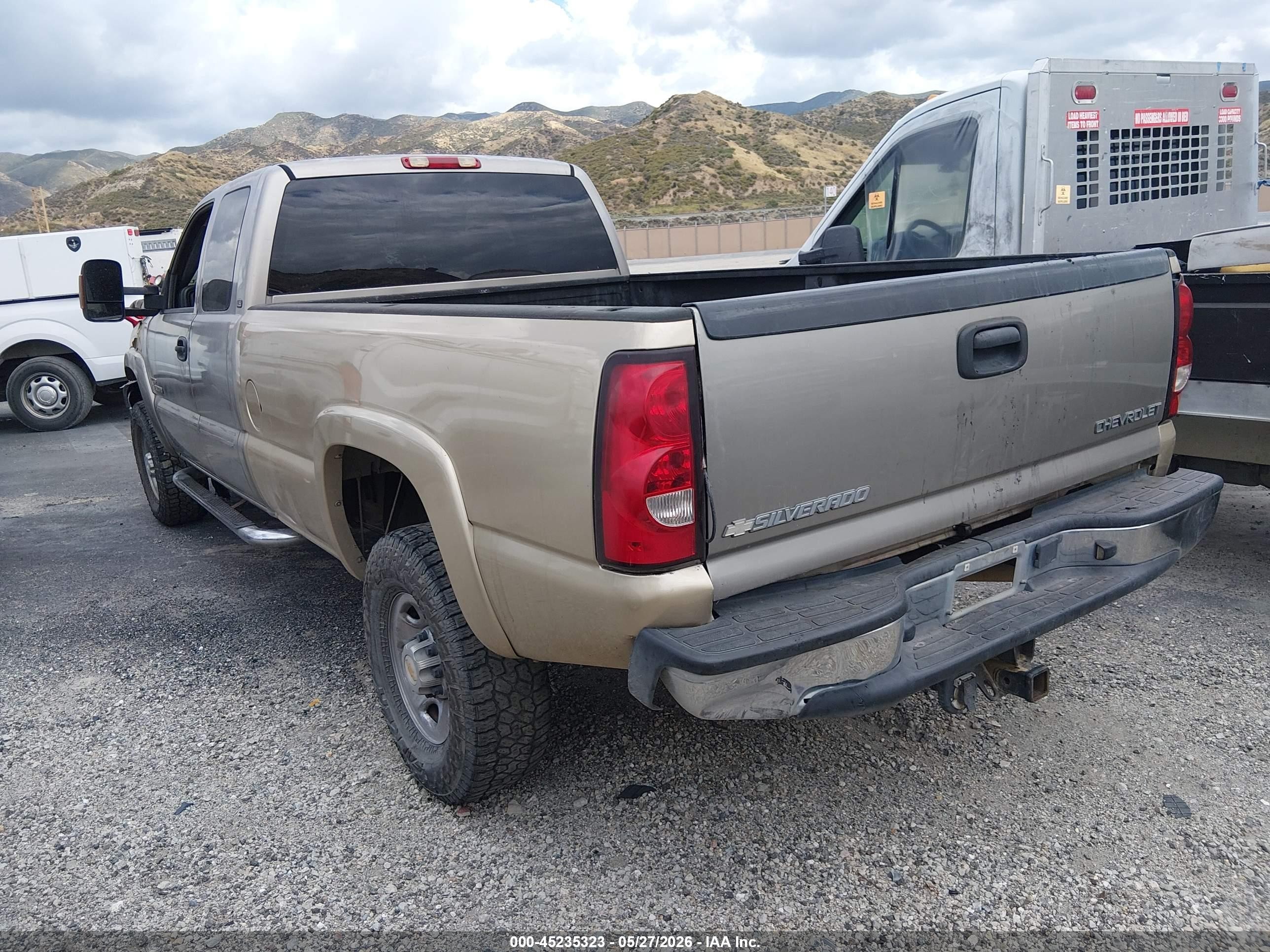 2003 Chevrolet Silverado 2500hd Ls Tan vin: 1GCHC291X3E311699