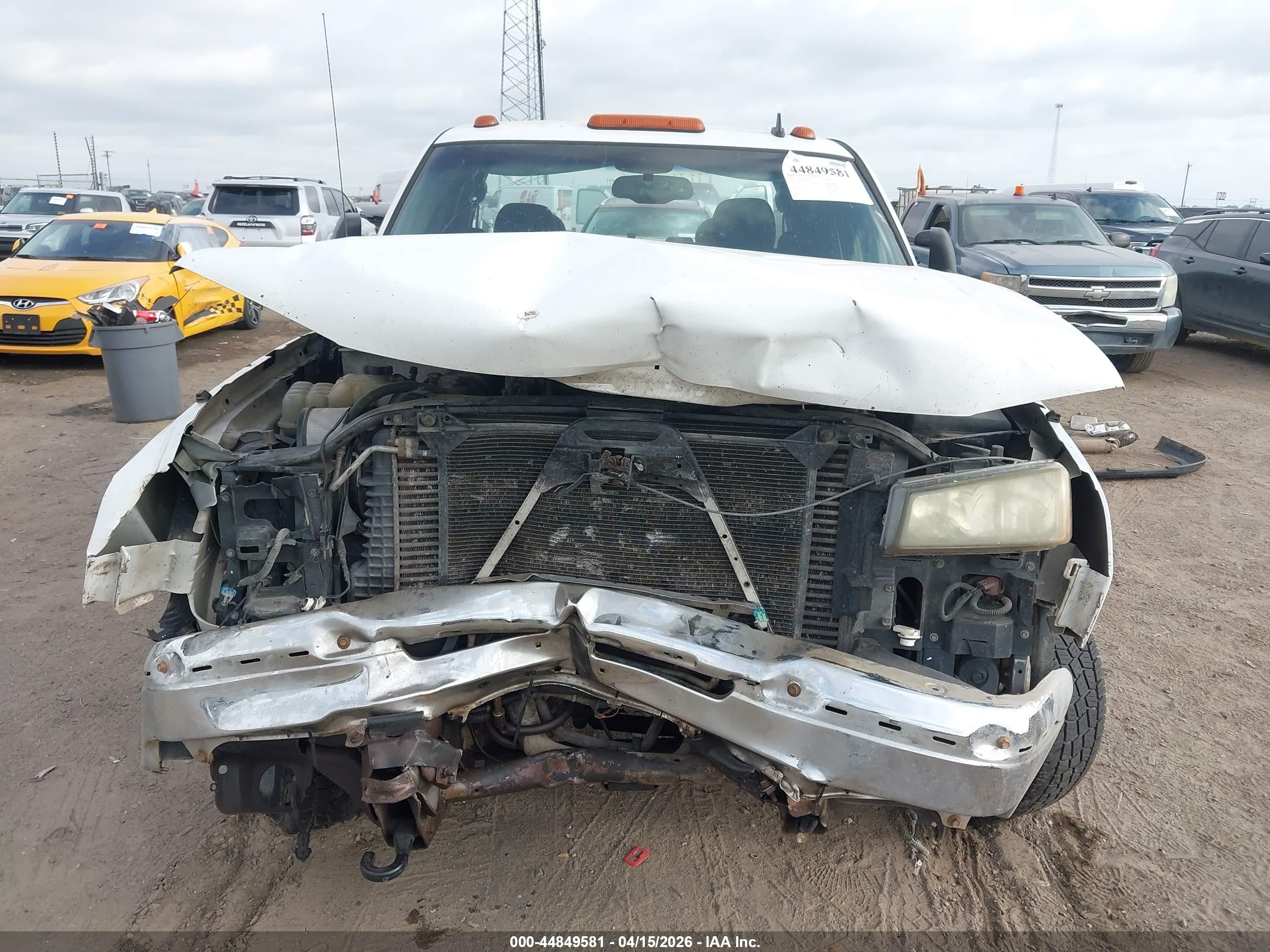 2006 Chevrolet Silverado 2500hd Lt1 White vin: 1GCHC29D16E247633