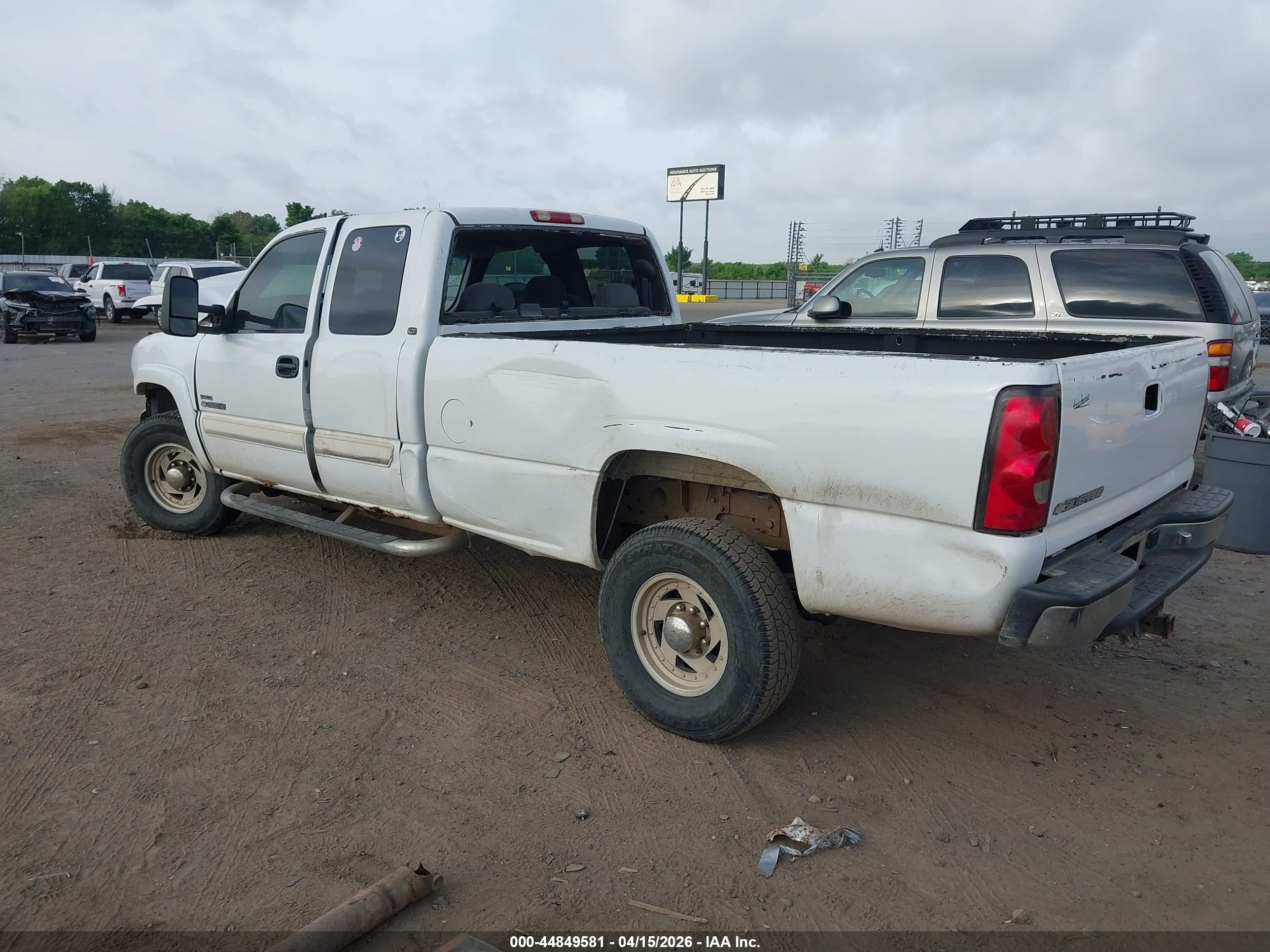 2006 Chevrolet Silverado 2500hd Lt1 White vin: 1GCHC29D16E247633