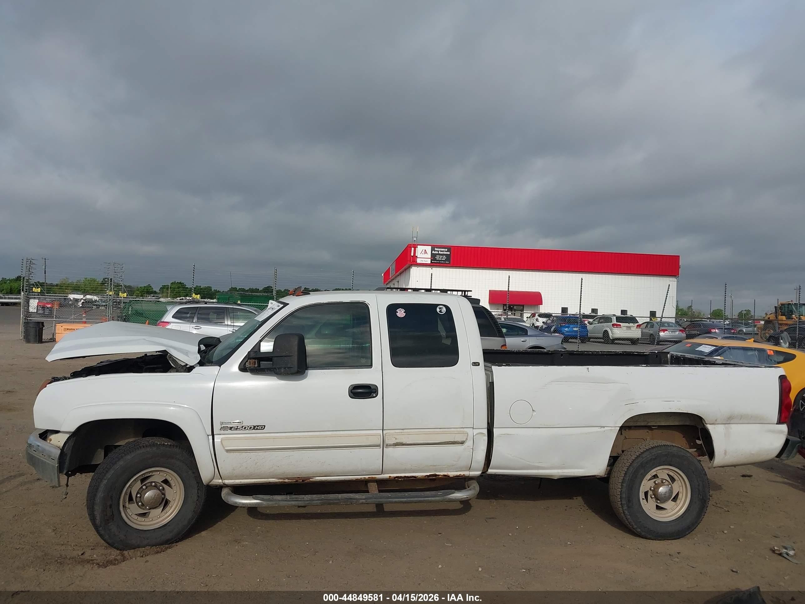 2006 Chevrolet Silverado 2500hd Lt1 White vin: 1GCHC29D16E247633