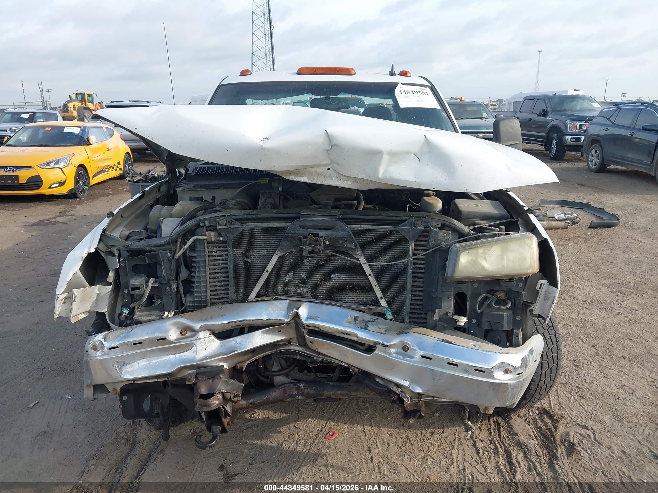 2006 Chevrolet Silverado 2500hd Lt1 White vin: 1GCHC29D16E247633