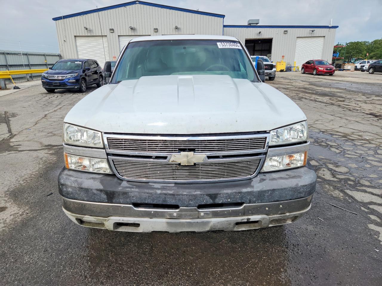 2006 Chevrolet Silverado C2500 Heavy Duty White vin: 1GCHC29D66E189101