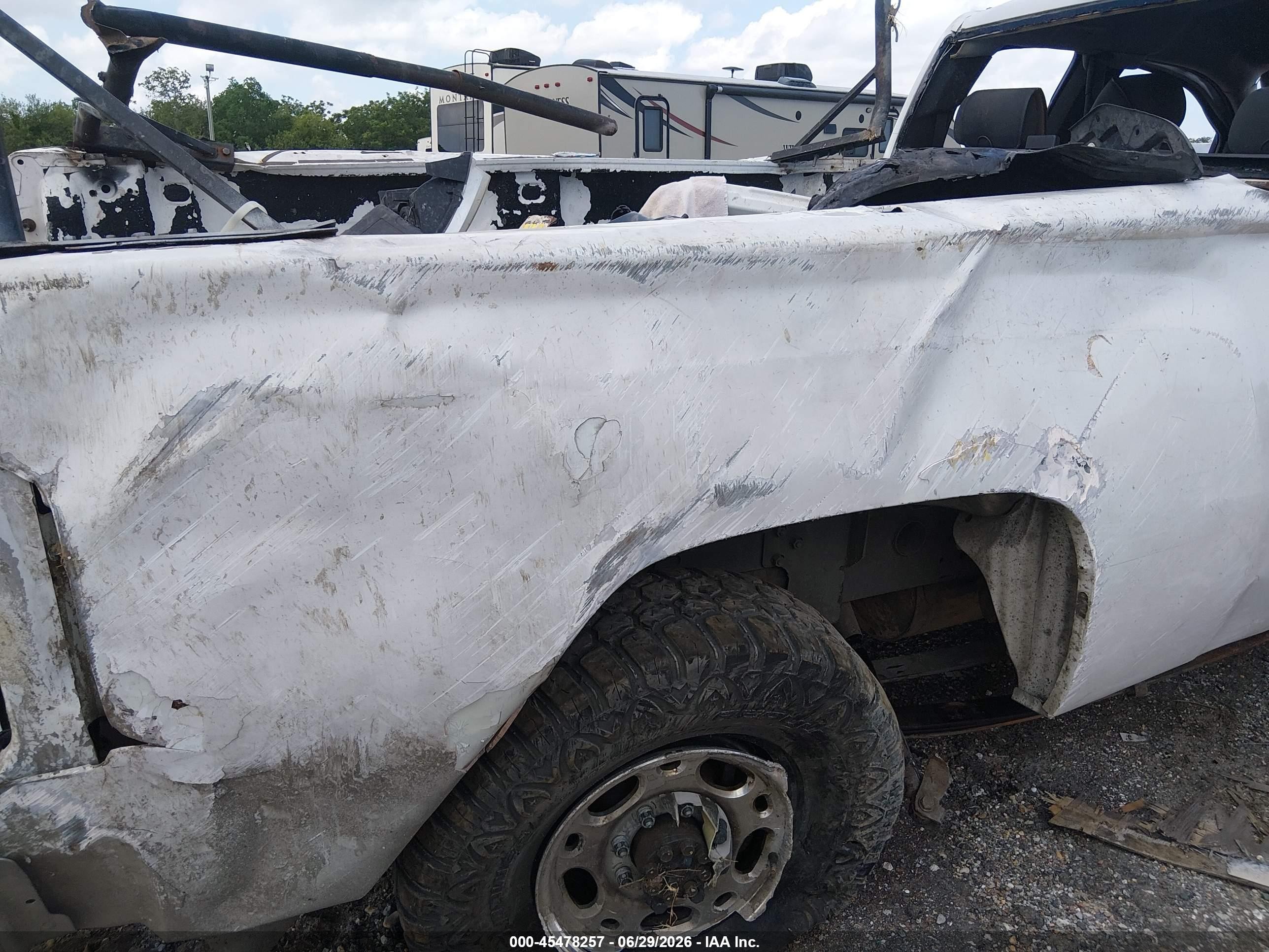 2008 Chevrolet Silverado 2500hd Lt1 White vin: 1GCHC29K08E138176