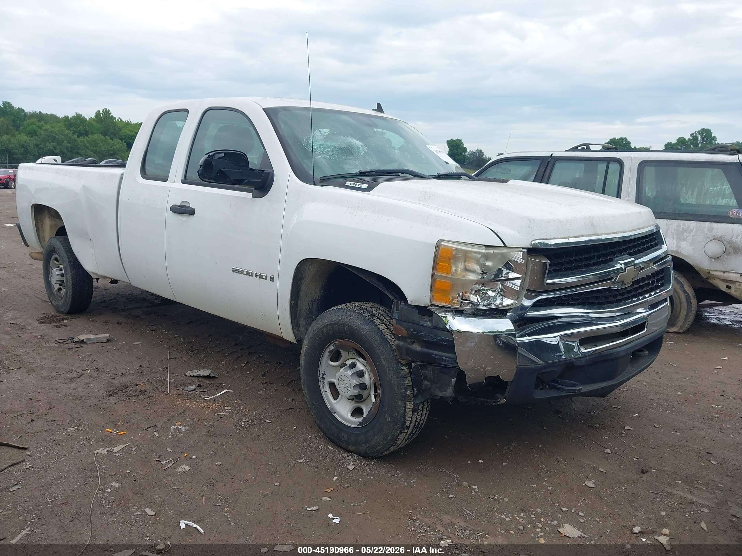 2008 Chevrolet Silverado 2500hd Work Truck White vin: 1GCHC29K58E108445