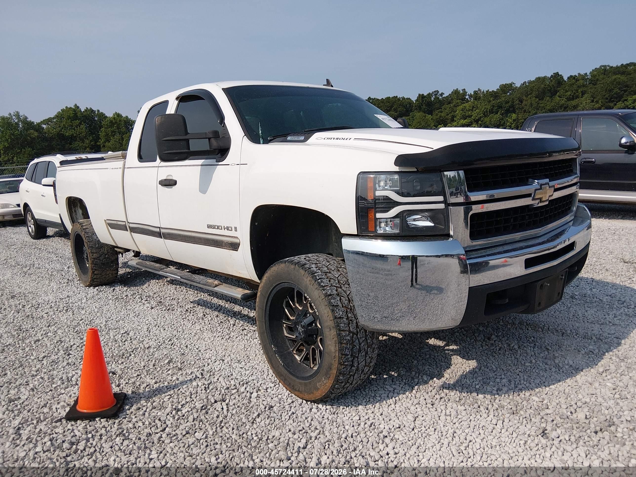 2008 Chevrolet Silverado 2500hd Work Truck Белый vin: 1GCHC29K78E125473