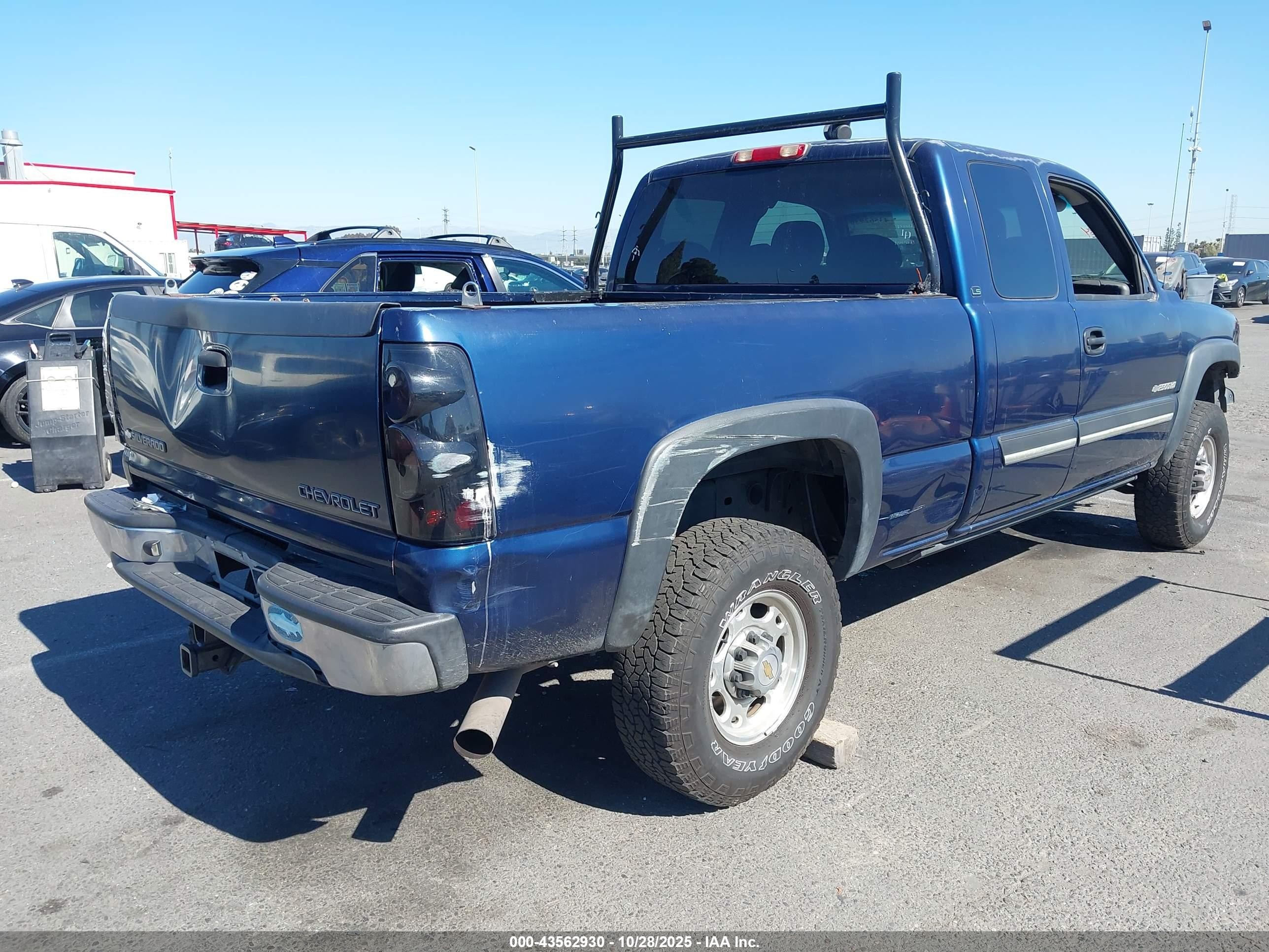 2003 Chevrolet Silverado 2500hd Ls Blue vin: 1GCHC29U03E294860
