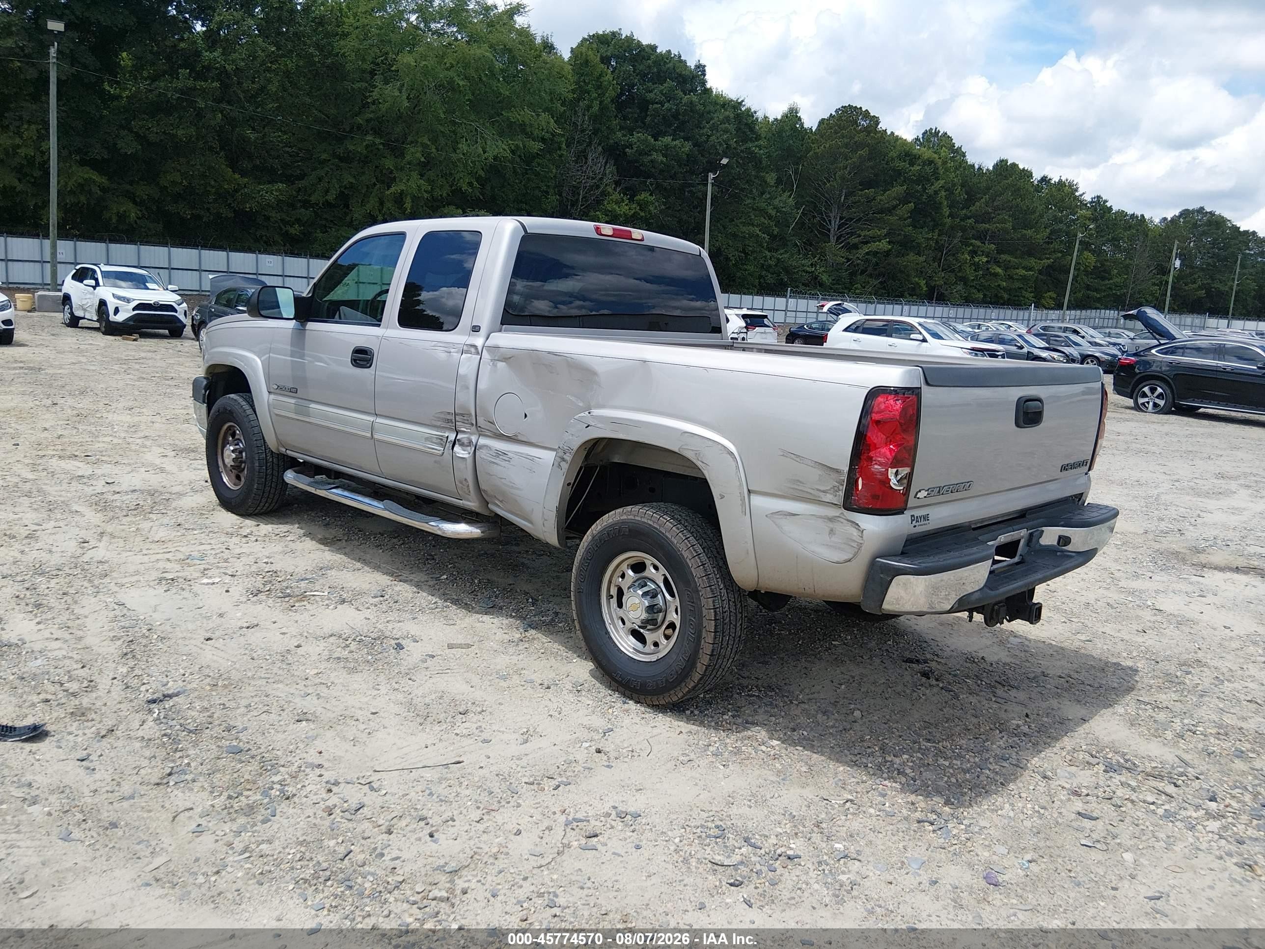 2005 Chevrolet Silverado 2500hd Ls Желто-коричневый vin: 1GCHC29U15E119603