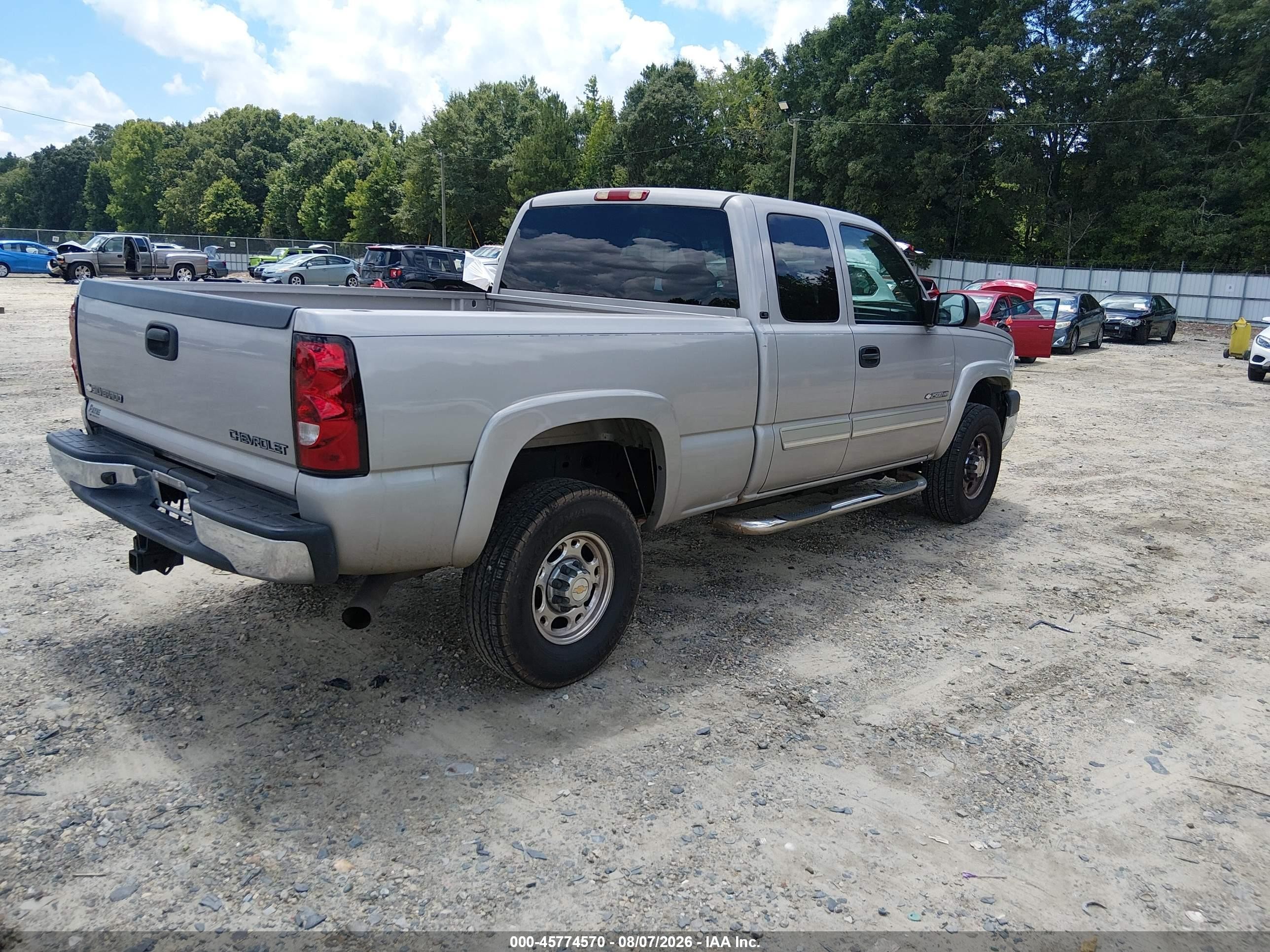 2005 Chevrolet Silverado 2500hd Ls Желто-коричневый vin: 1GCHC29U15E119603