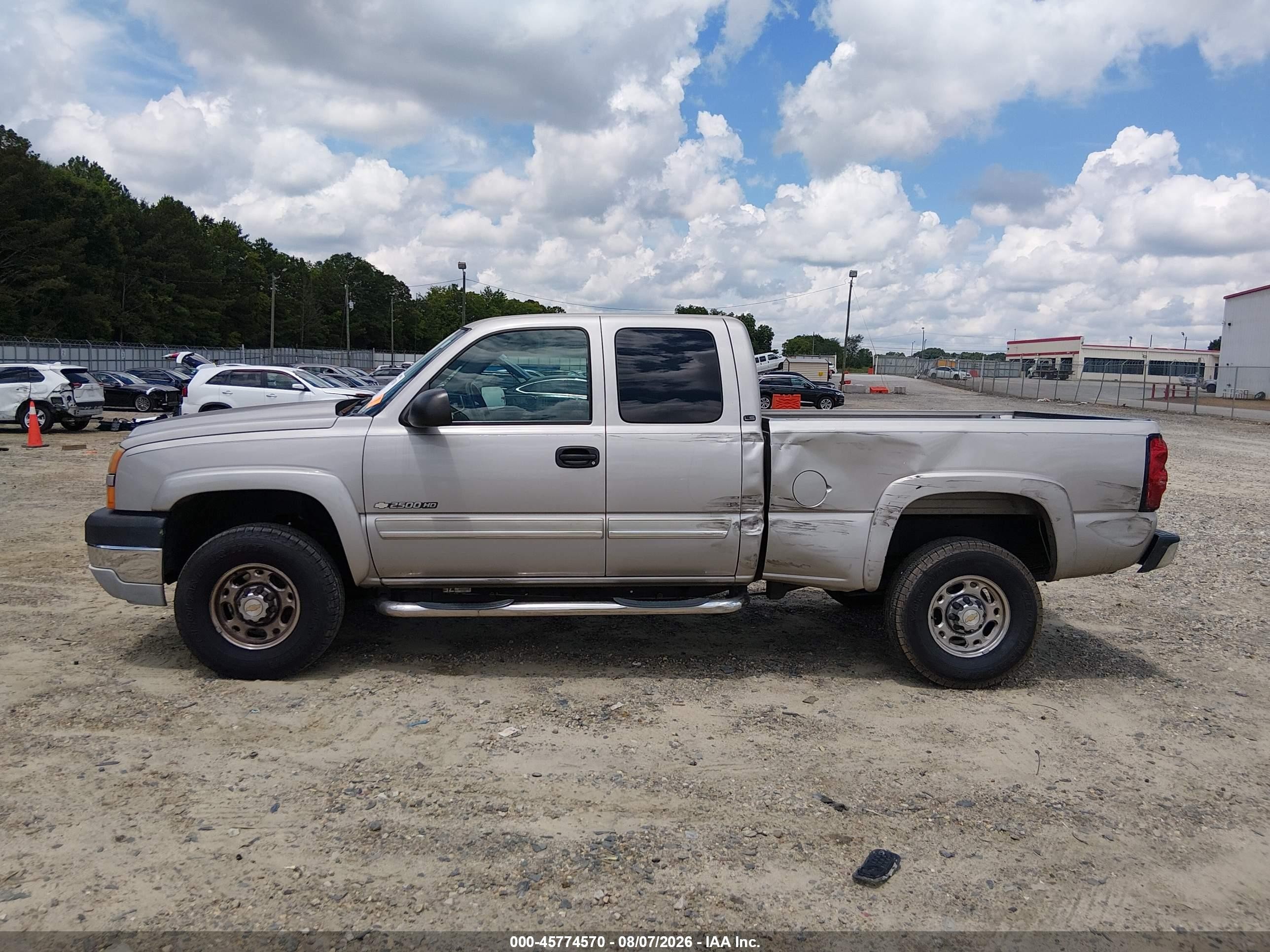 2005 Chevrolet Silverado 2500hd Ls Желто-коричневый vin: 1GCHC29U15E119603