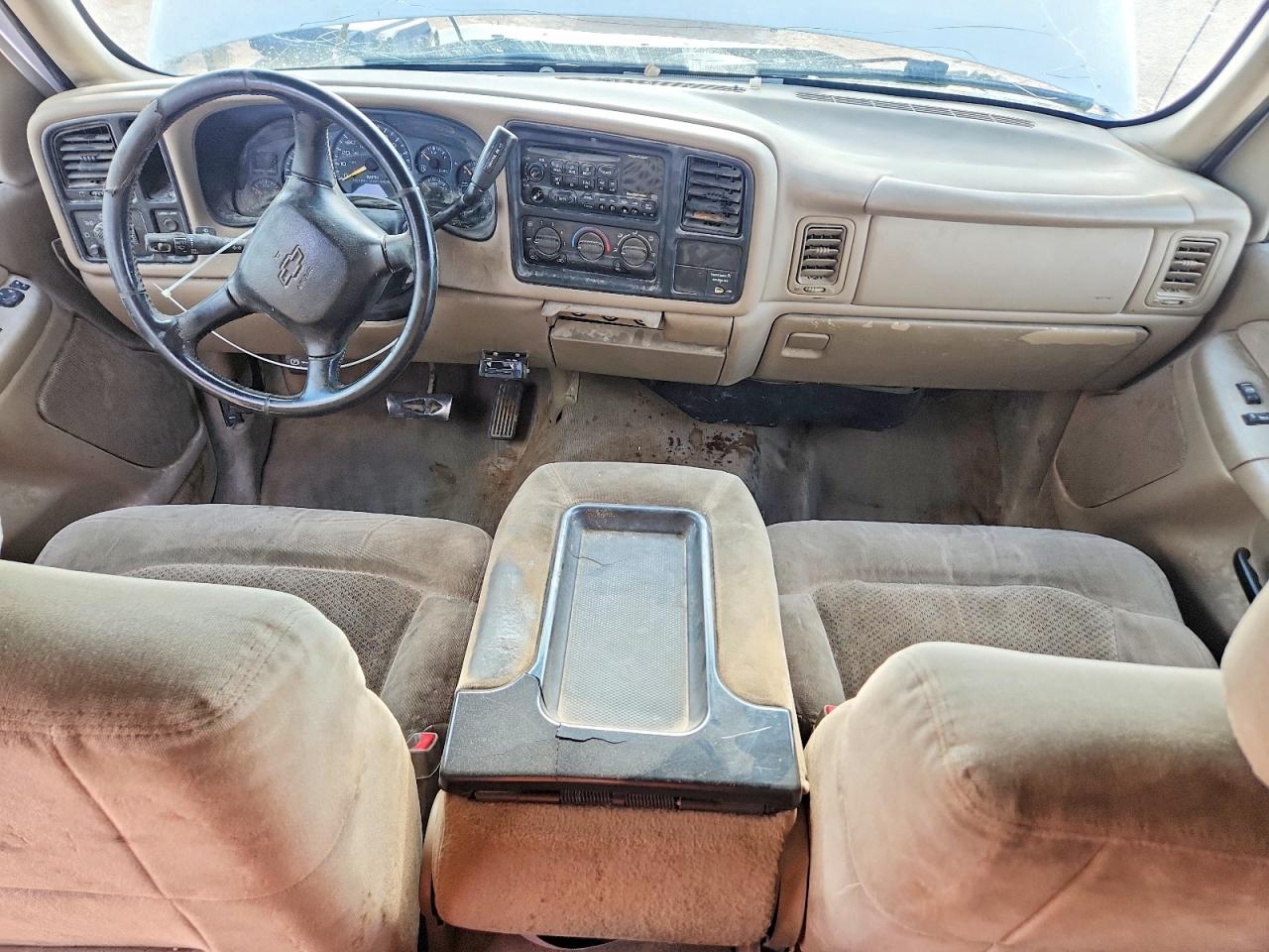 2001 Chevrolet Silverado C2500 Heavy Duty White vin: 1GCHC29U21E170229