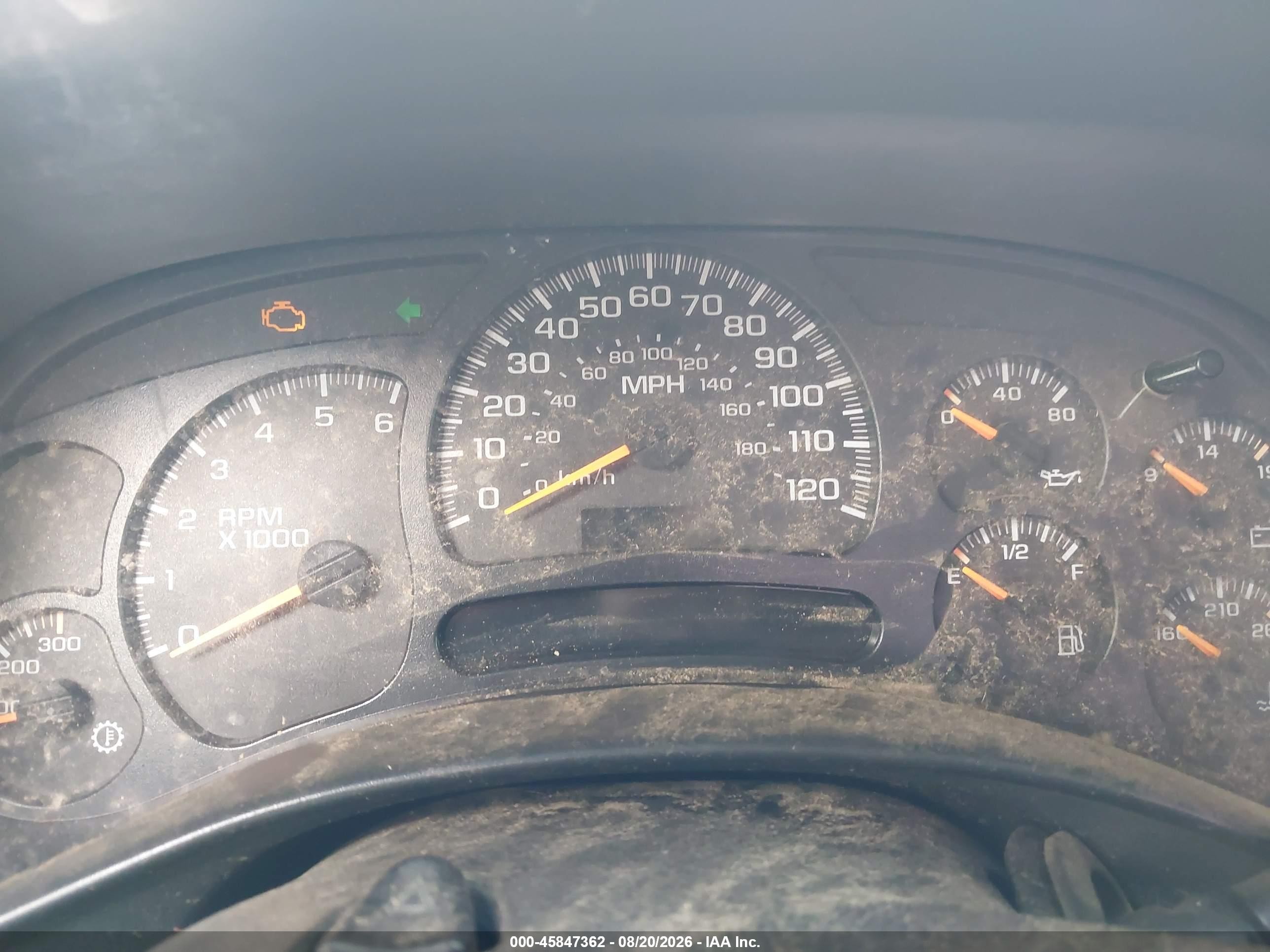 2005 Chevrolet Silverado 2500hd Work Truck White vin: 1GCHC29U25E147202