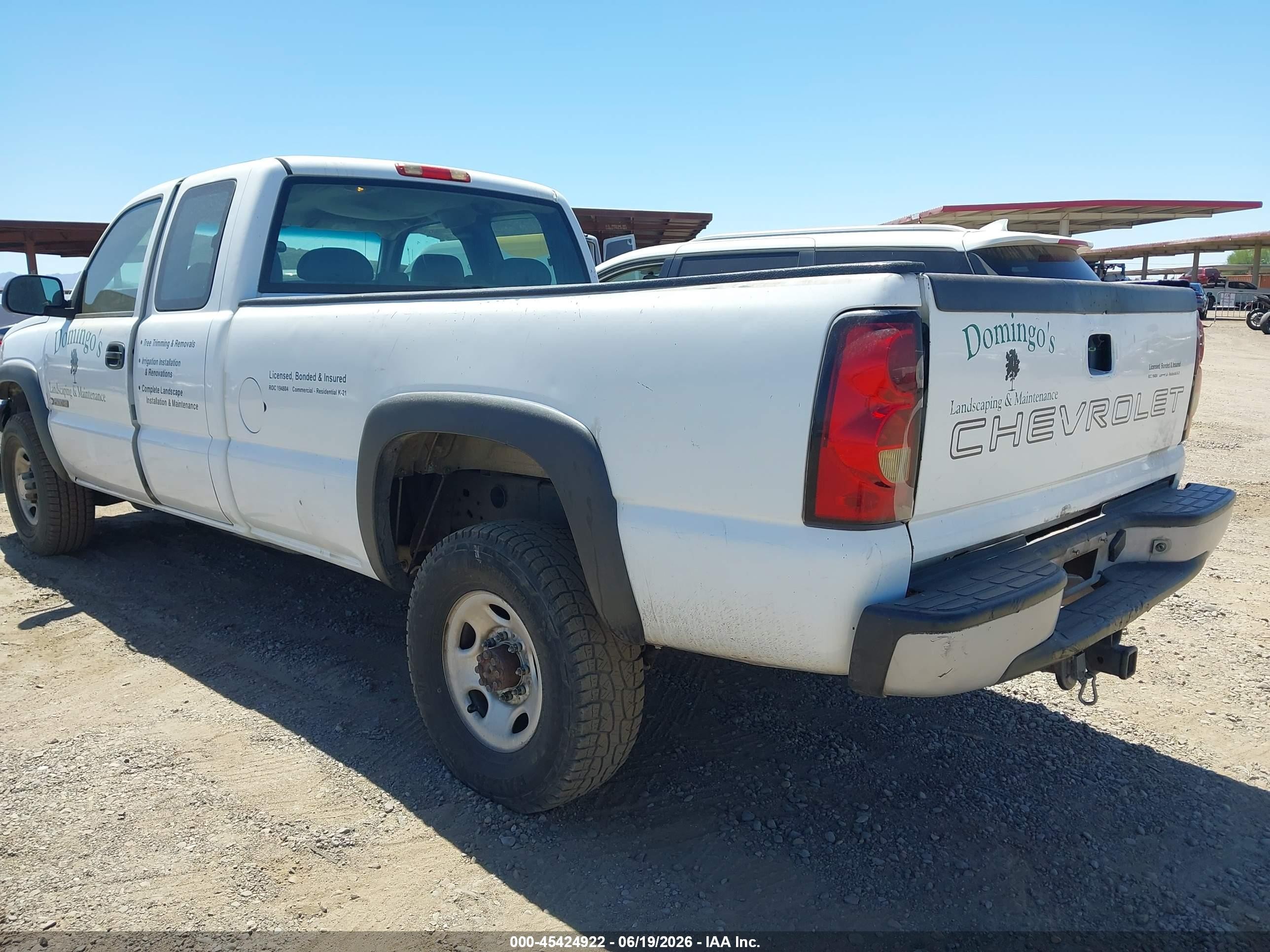 2007 Chevrolet Silverado 2500hd Classic Work Truck White vin: 1GCHC29U57E111992