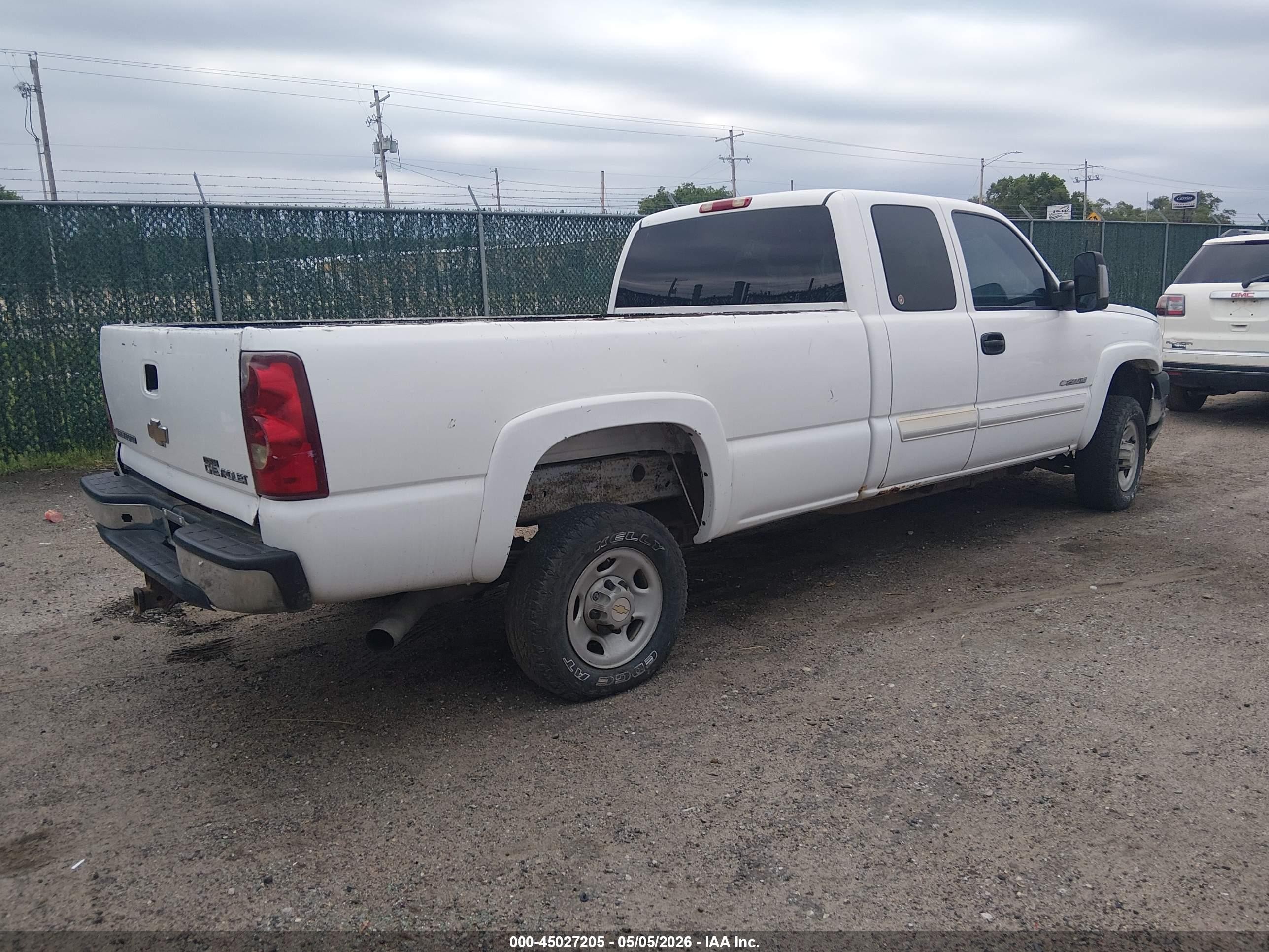 2003 Chevrolet Silverado 2500hd Ls Белый vin: 1GCHC29U63E328560