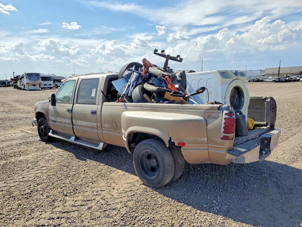 1997 Chevrolet Gmt-400 C3500 Коричневый vin: 1GCHC33J1VF009147
