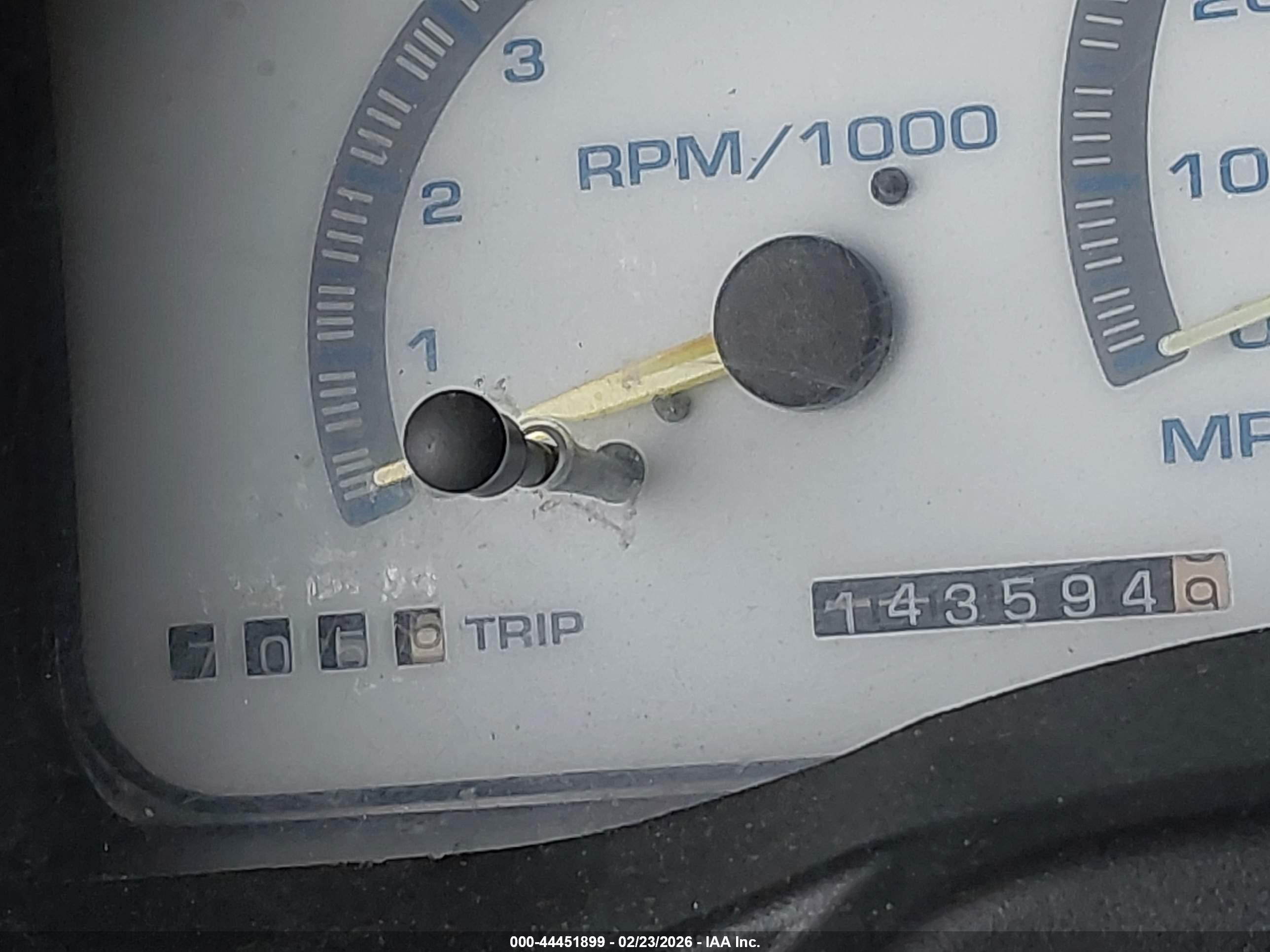 1998 Chevrolet C3500   White vin: 1GCHC33J9WF045279