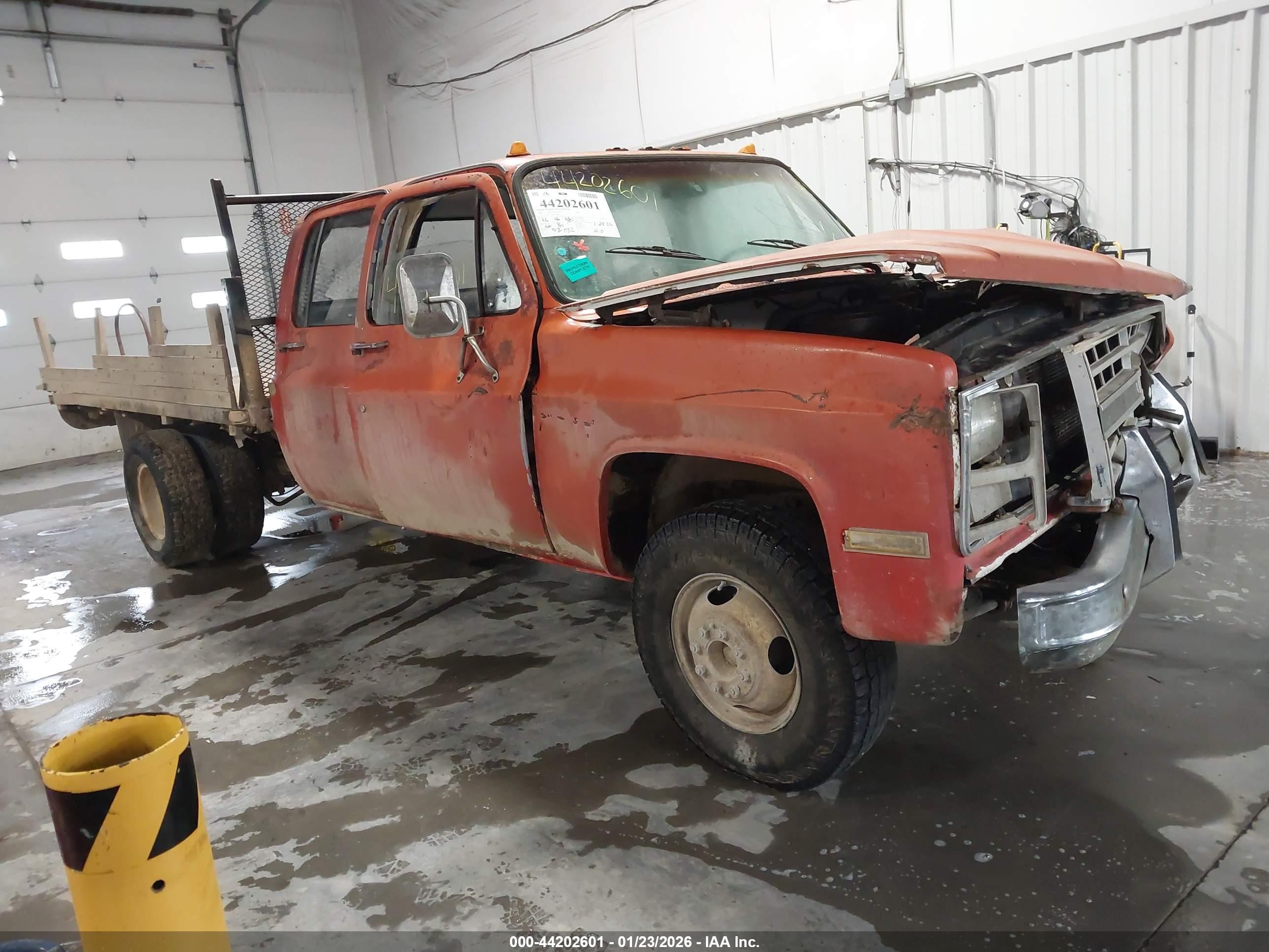 1985 Chevrolet C30   Оранжевый vin: 1GCHC33M6FS108565