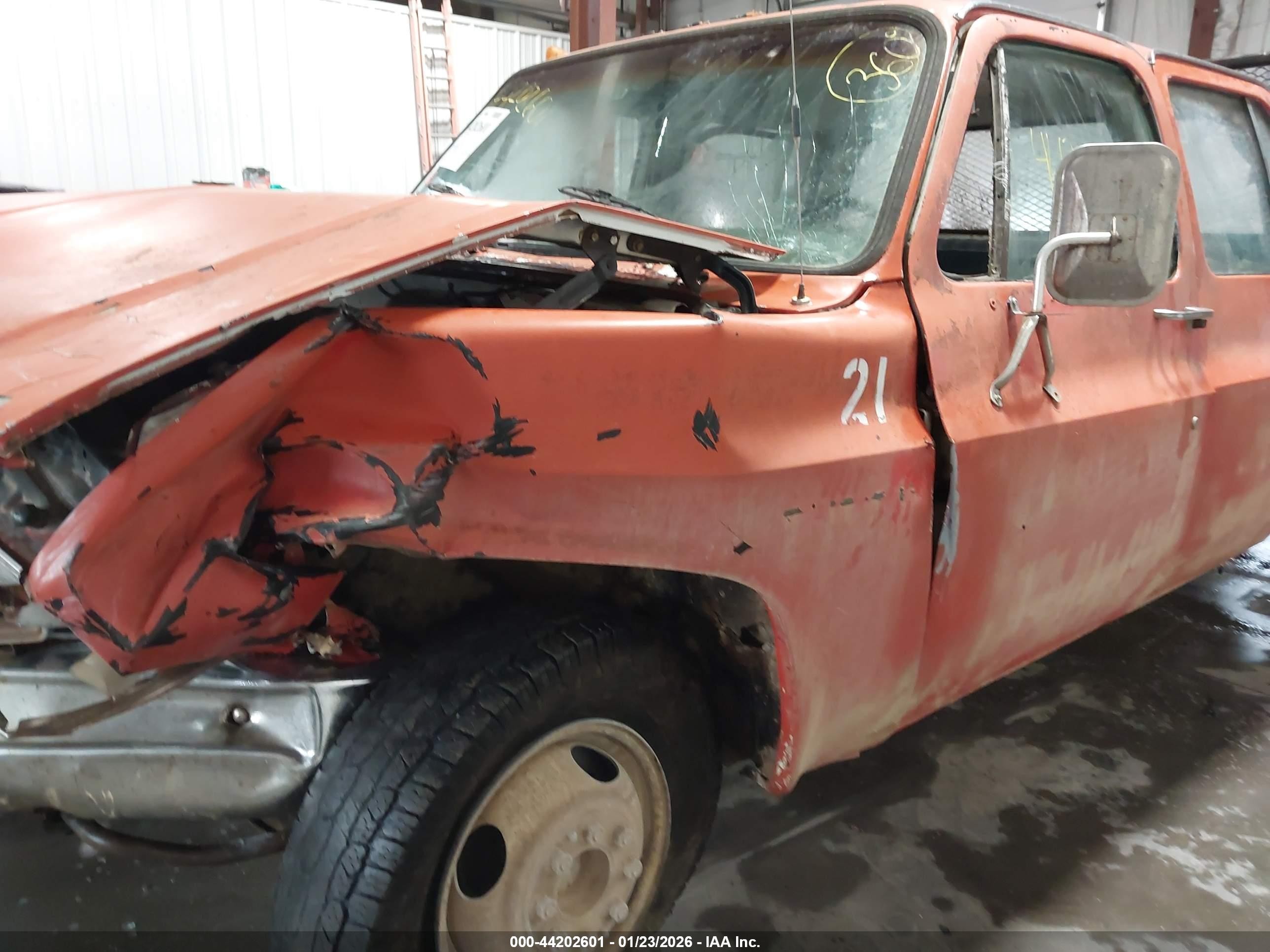 1985 Chevrolet C30   Оранжевый vin: 1GCHC33M6FS108565