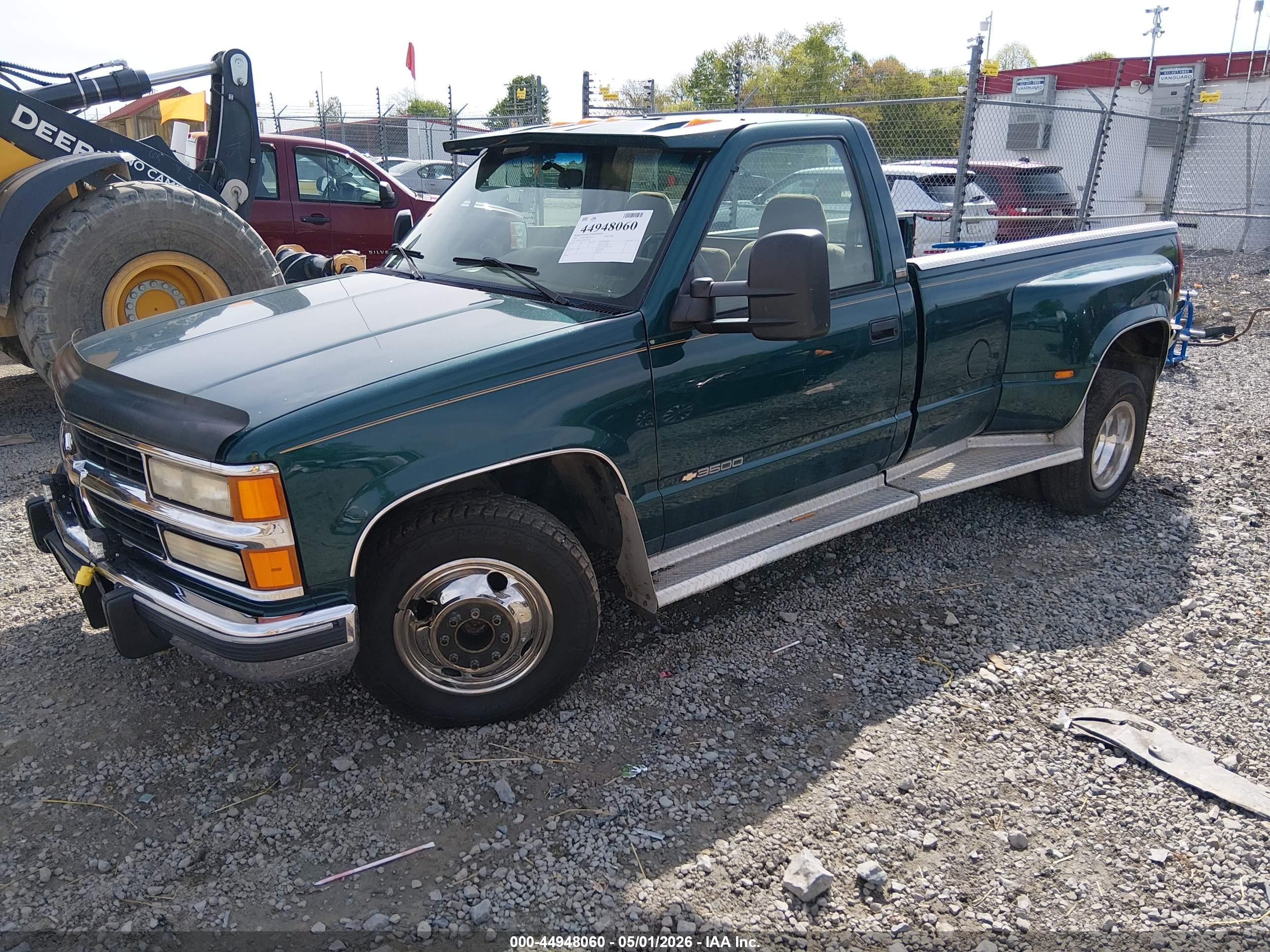 1995 Chevrolet Gmt-400 C3500 Green vin: 1GCHC34F4SE158230