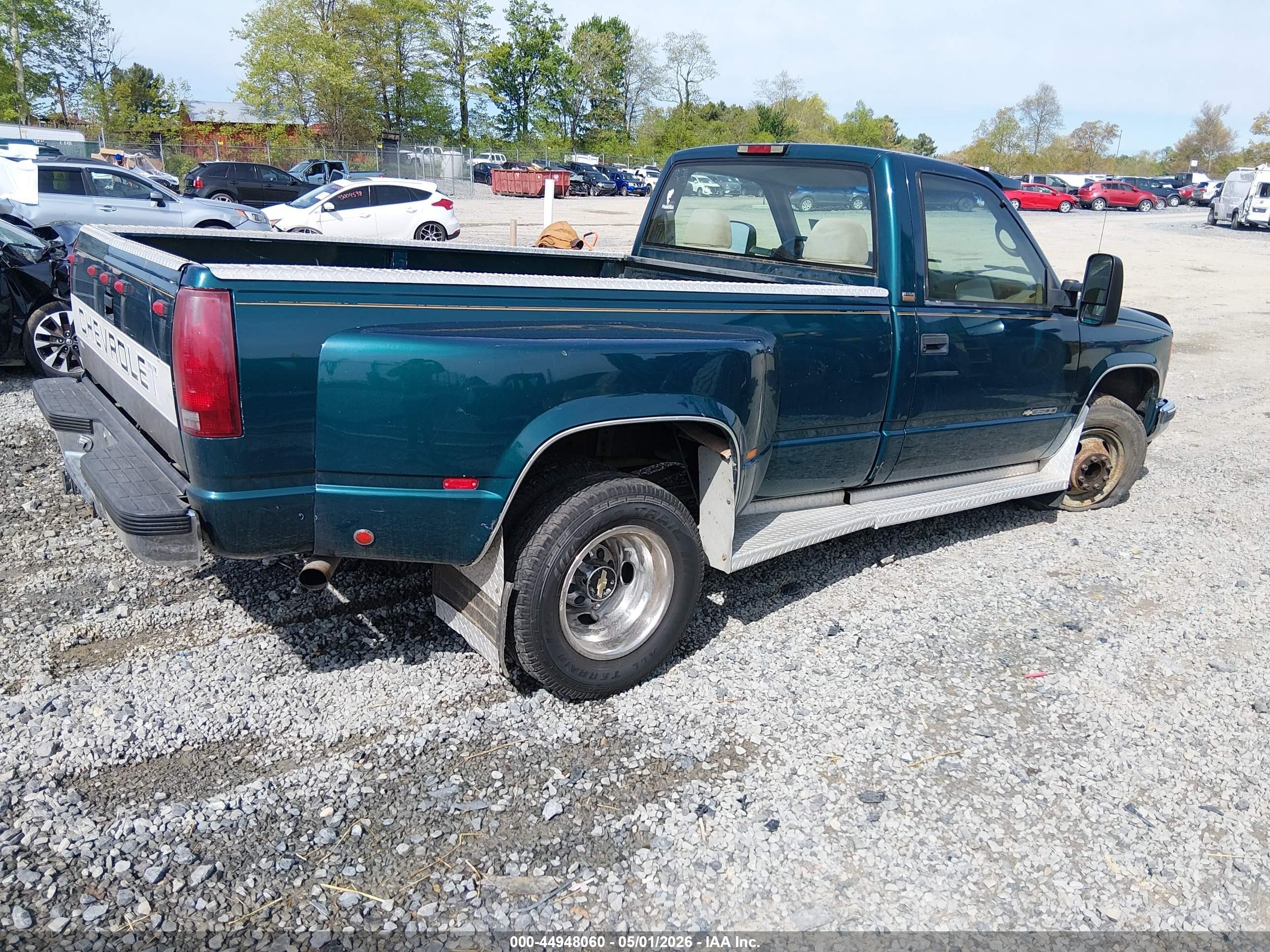 1995 Chevrolet Gmt-400 C3500 Green vin: 1GCHC34F4SE158230