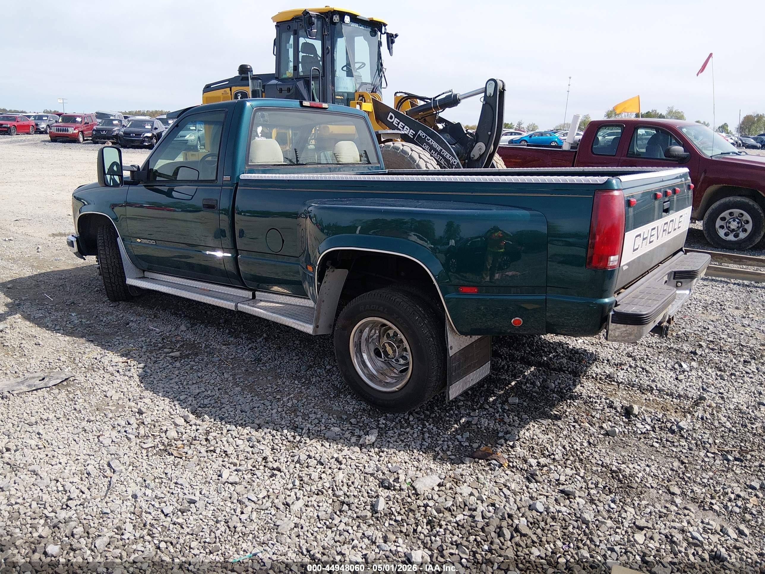 1995 Chevrolet Gmt-400 C3500 Green vin: 1GCHC34F4SE158230
