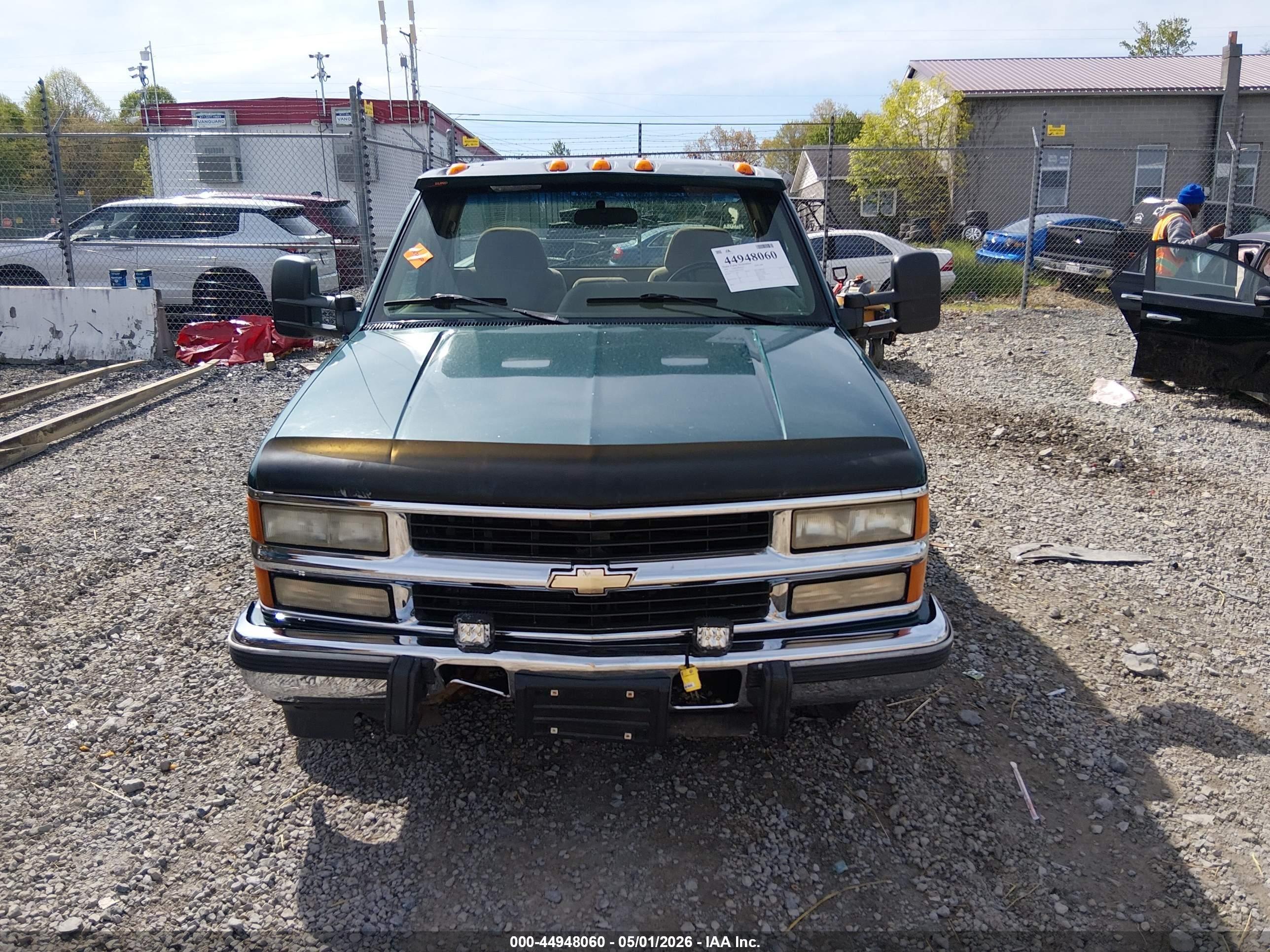 1995 Chevrolet Gmt-400 C3500 Green vin: 1GCHC34F4SE158230
