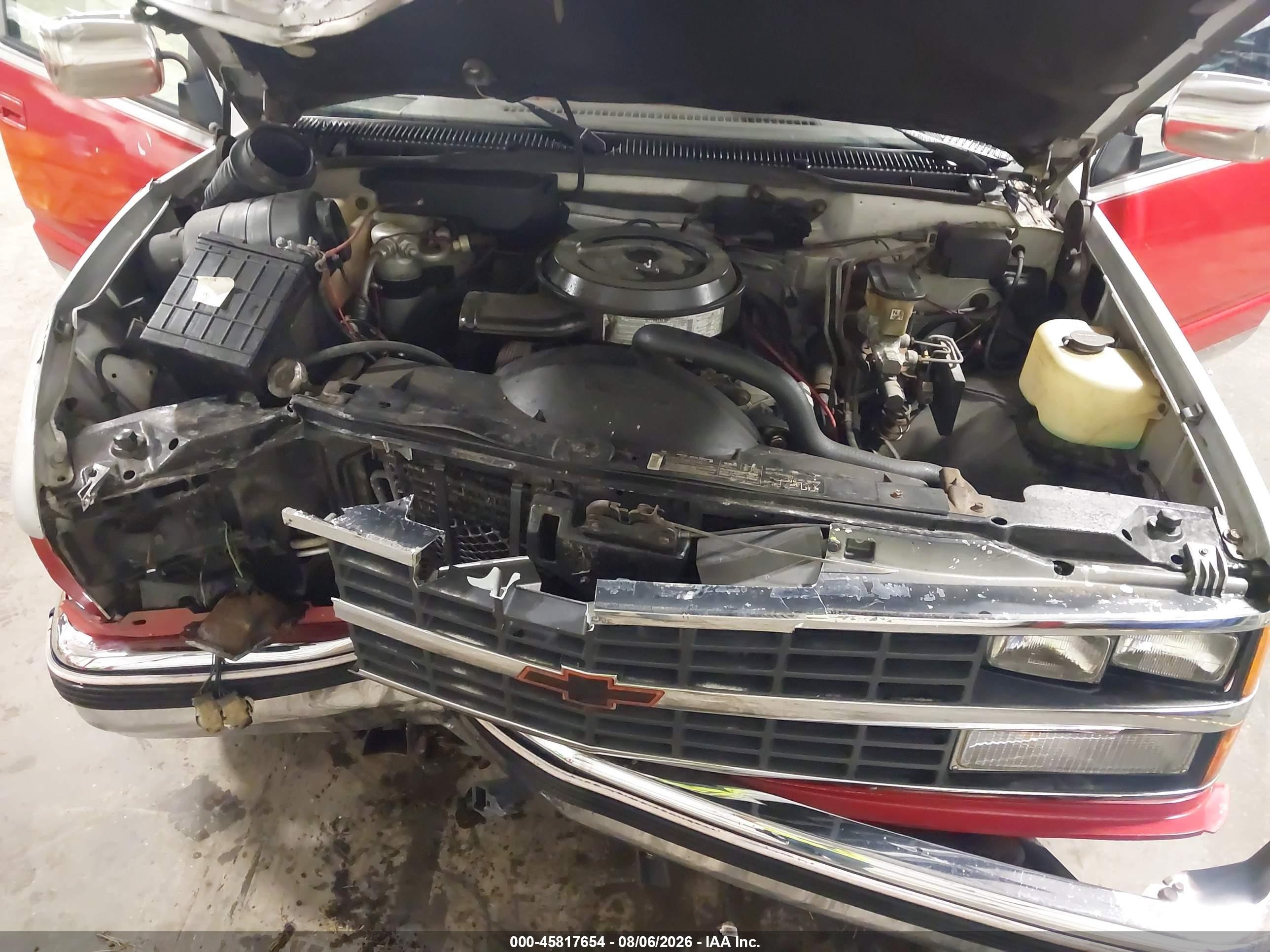 1988 Chevrolet Gmt-400 C3500 Red vin: 1GCHC34N4JE136685