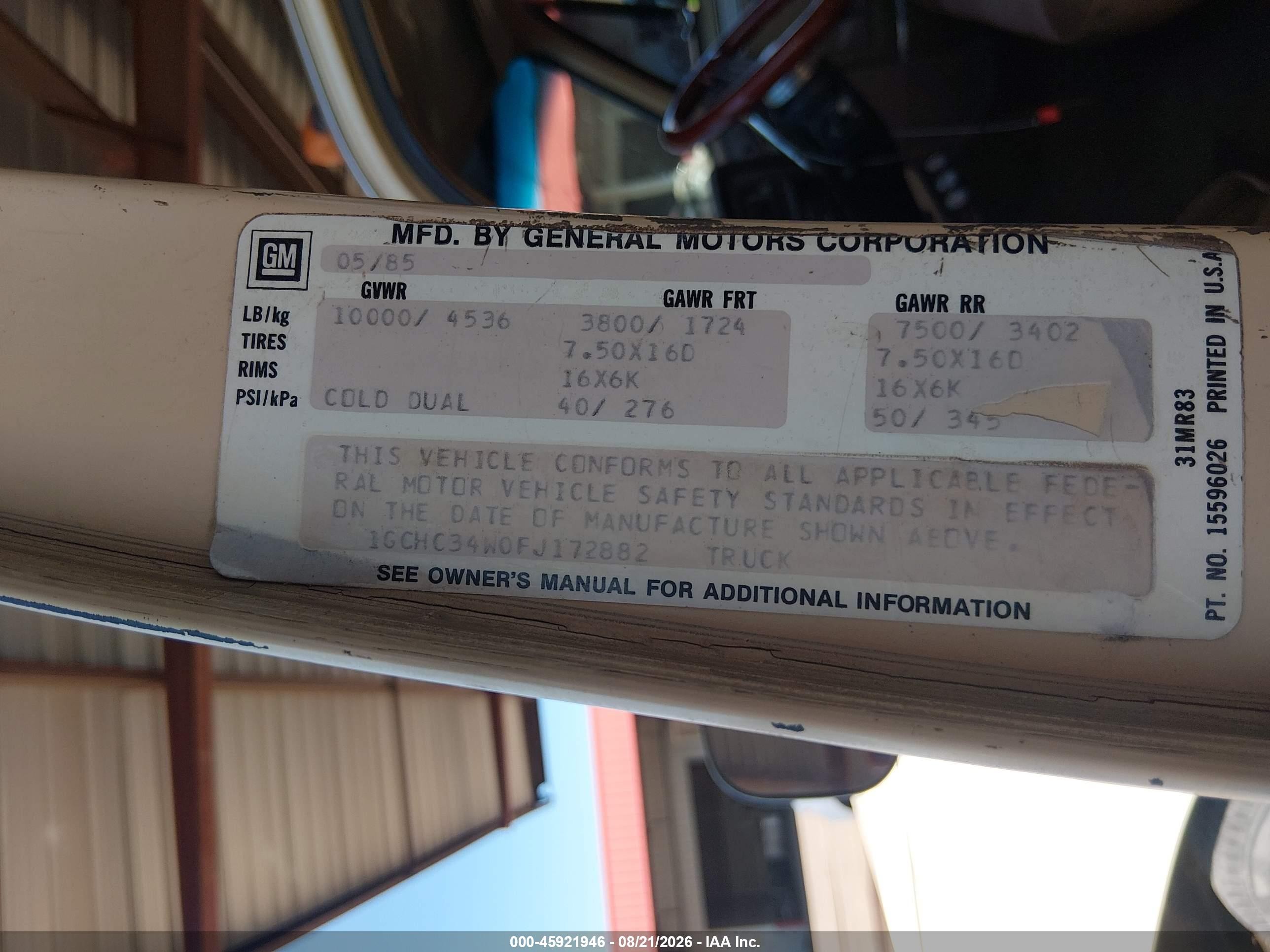 1985 Chevrolet C30   Cream vin: 1GCHC34W0FJ172882