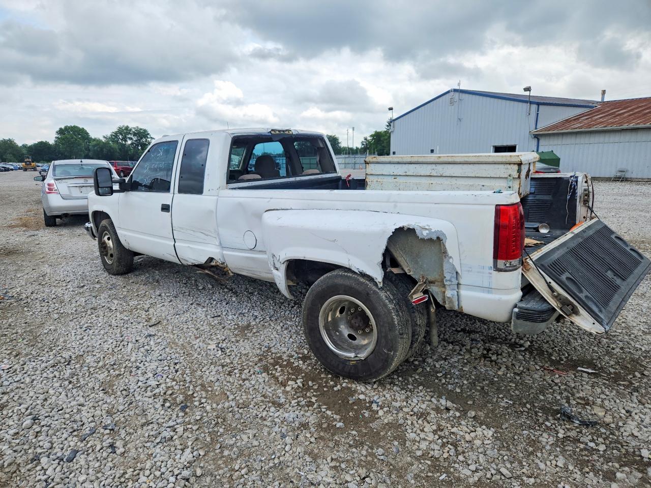 1997 Chevrolet Gmt-400 C3500 White vin: 1GCHC39FXVF047589