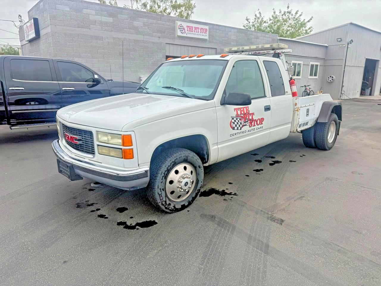 1998 Chevrolet Gmt-400 C3500 Белый vin: 1GCHC39J6WE174884