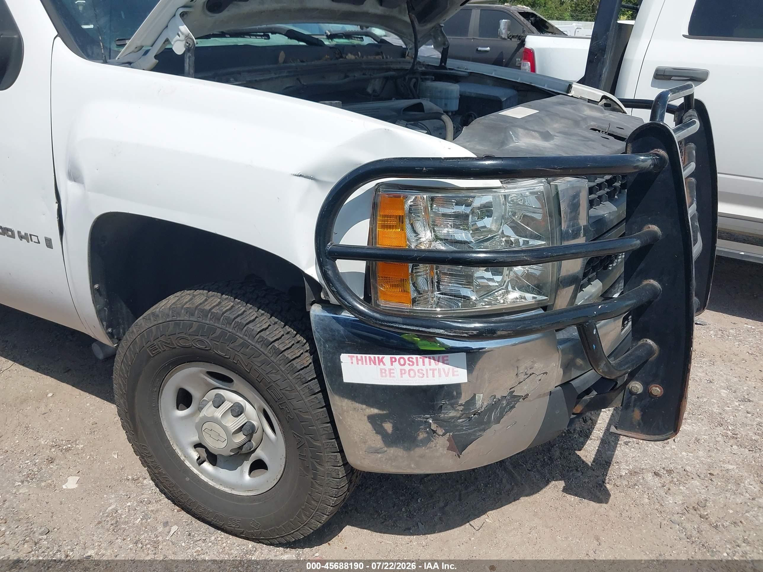 2009 Chevrolet Silverado 2500hd Work Truck White vin: 1GCHC49K49E127193