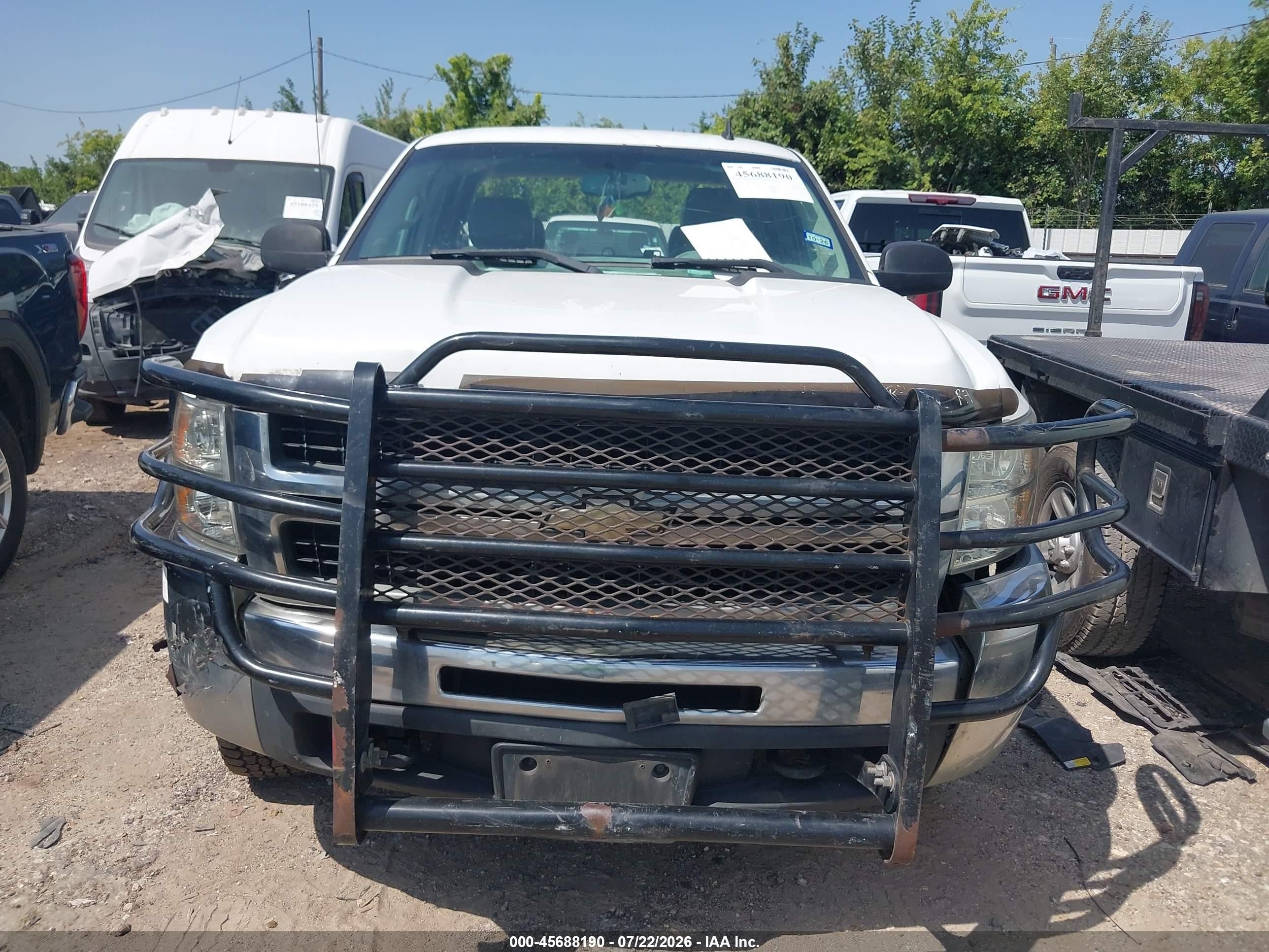 2009 Chevrolet Silverado 2500hd Work Truck White vin: 1GCHC49K49E127193