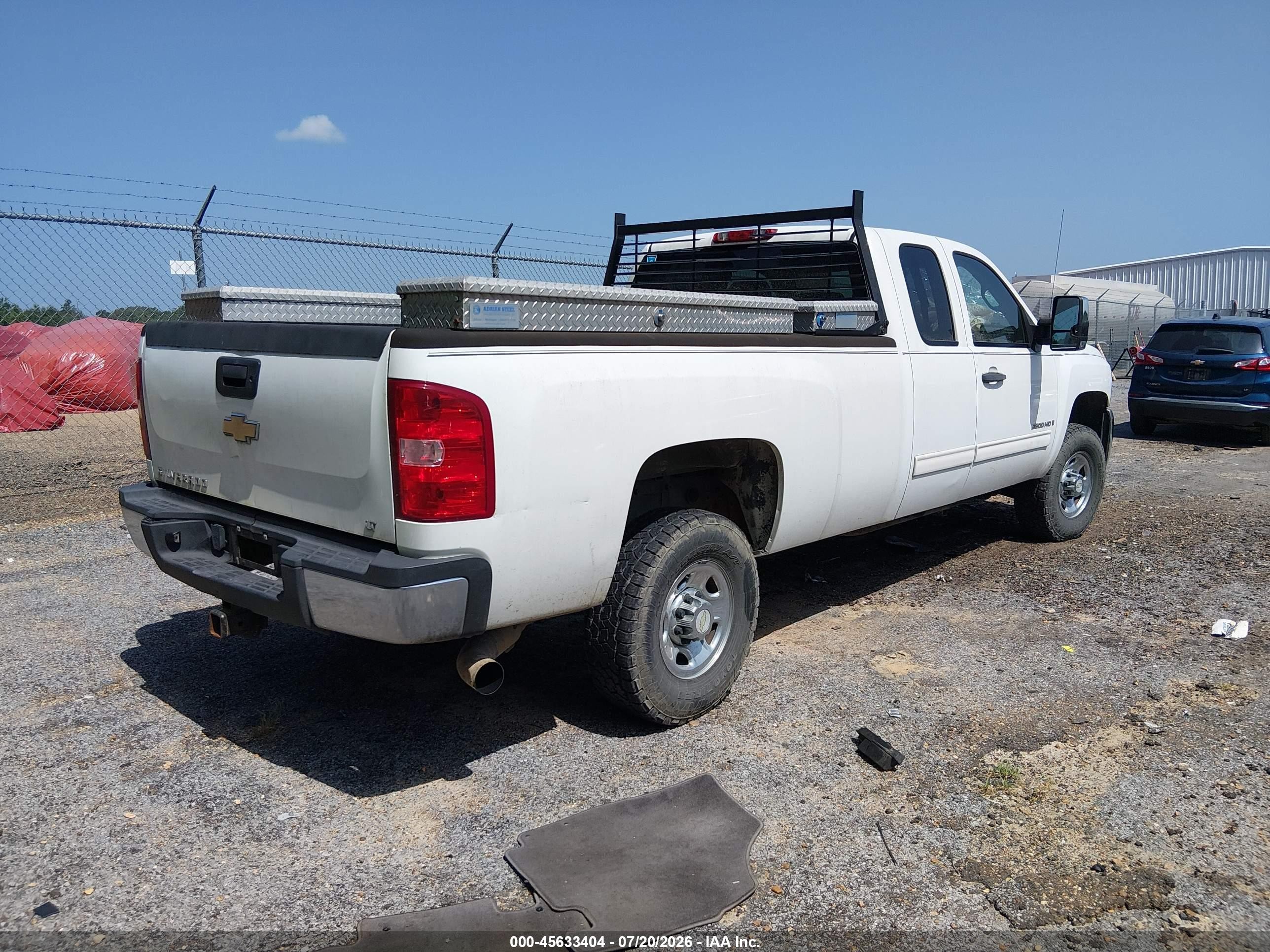 2009 Chevrolet Silverado 2500hd Lt Белый vin: 1GCHC59689E136844