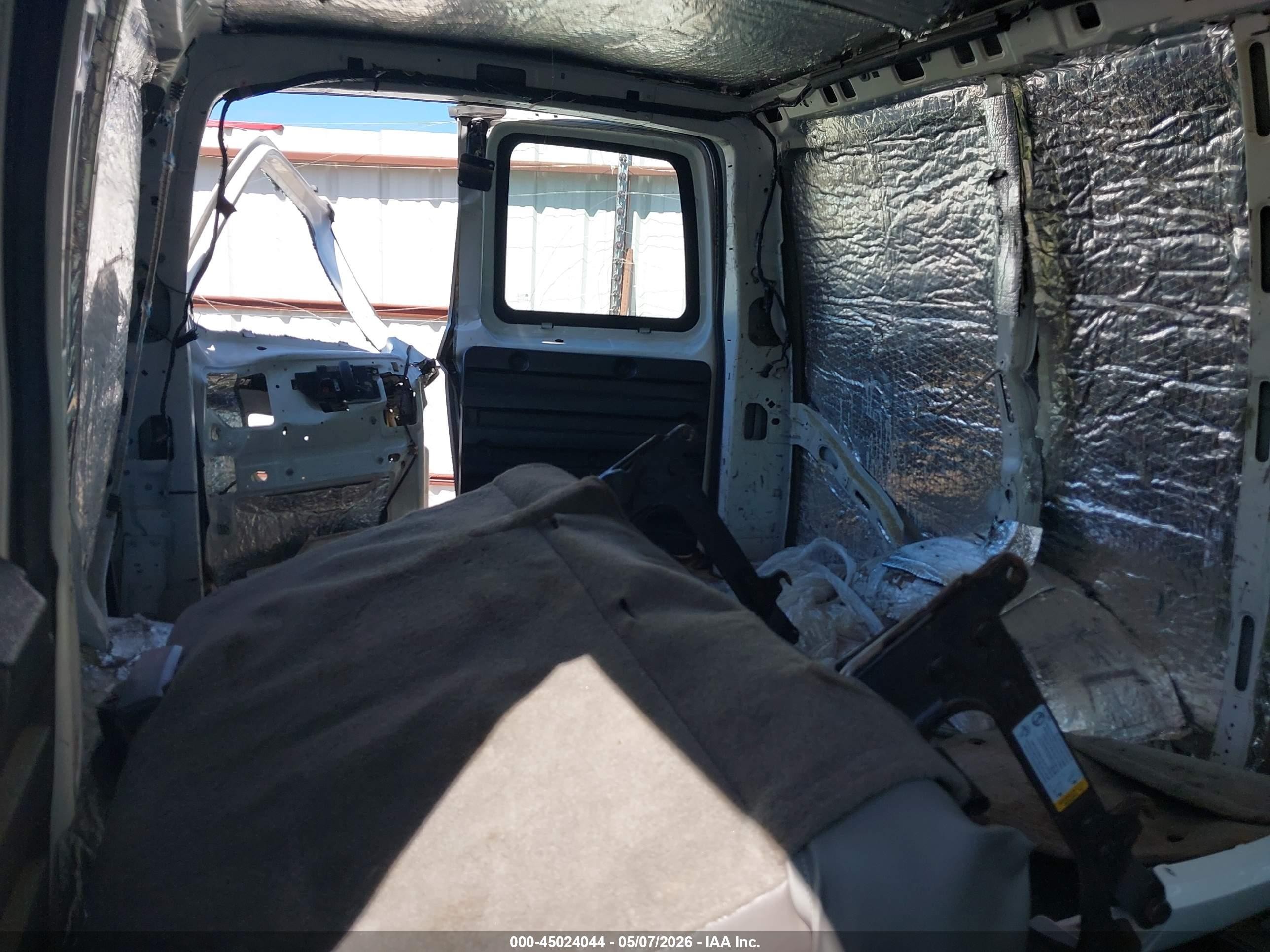 2006 Chevrolet Express Work Van Белый vin: 1GCHG352X61152252