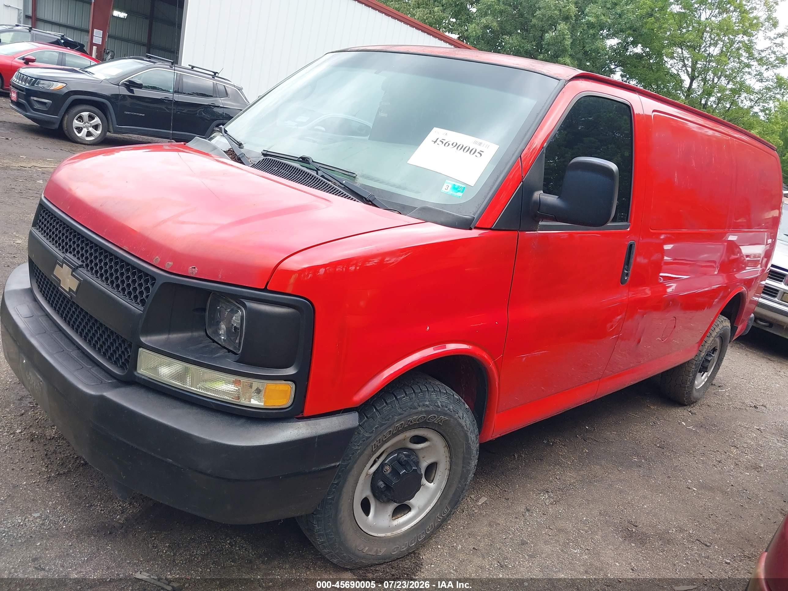 2008 Chevrolet Express Work Van Red vin: 1GCHG35C581189253