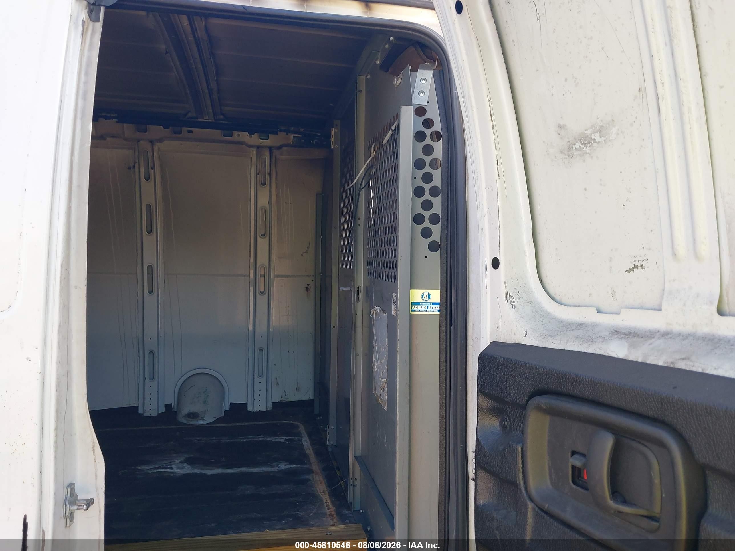 2008 Chevrolet Express Work Van Белый vin: 1GCHG35C881138099