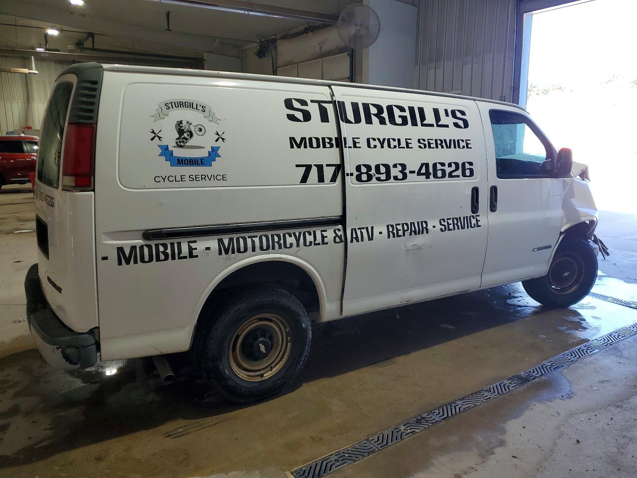 1997 Chevrolet Express G3500 Белый vin: 1GCHG35R5V1038137