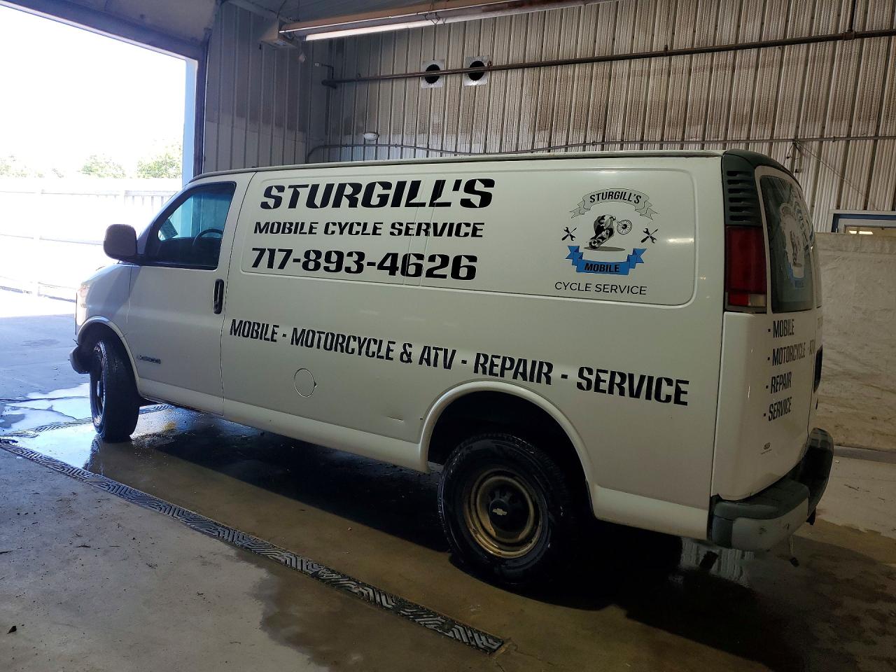 1997 Chevrolet Express G3500 Белый vin: 1GCHG35R5V1038137