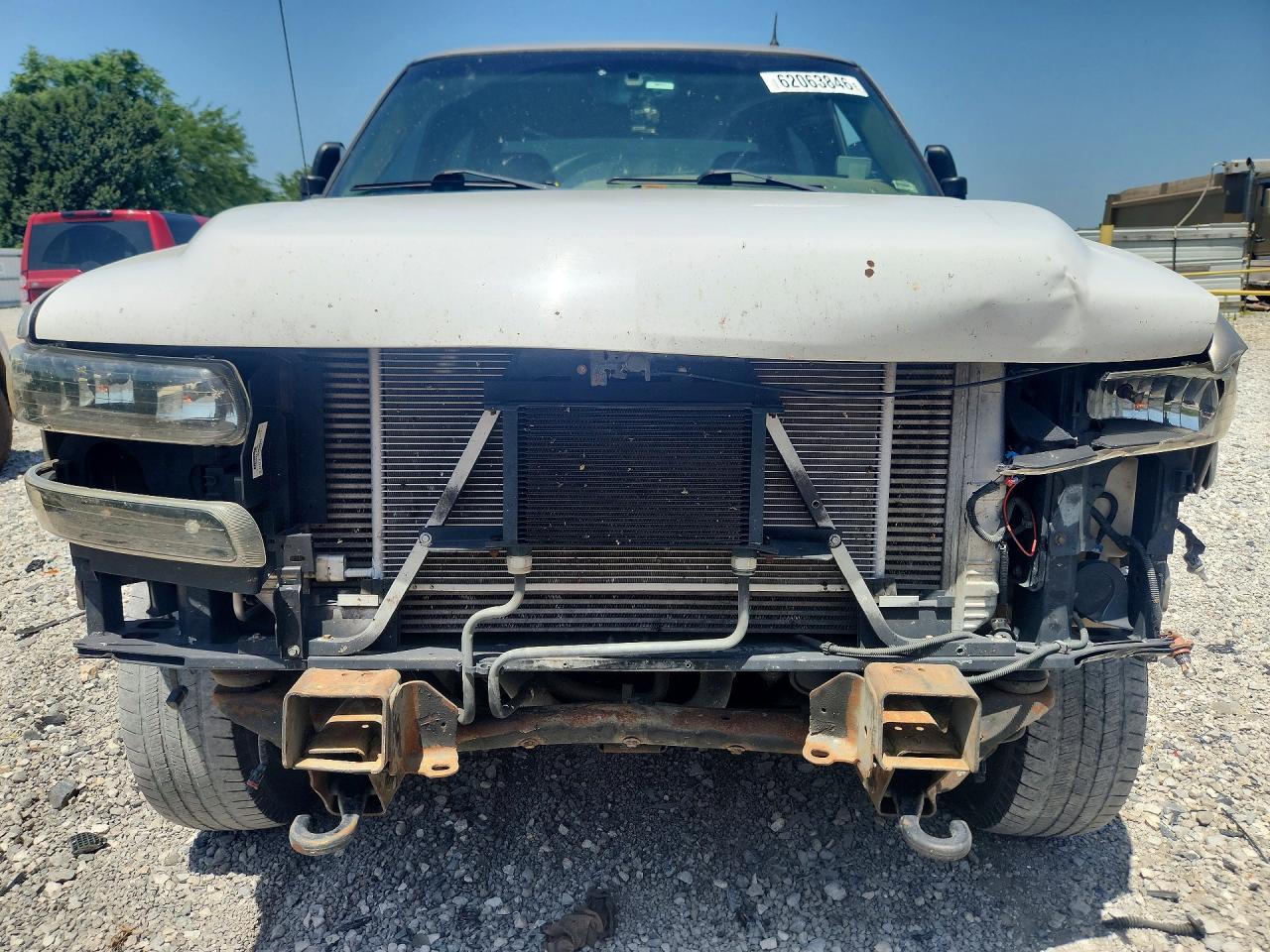 2002 Chevrolet Silverado K2500 Heavy Duty Gold vin: 1GCHK23112F104011