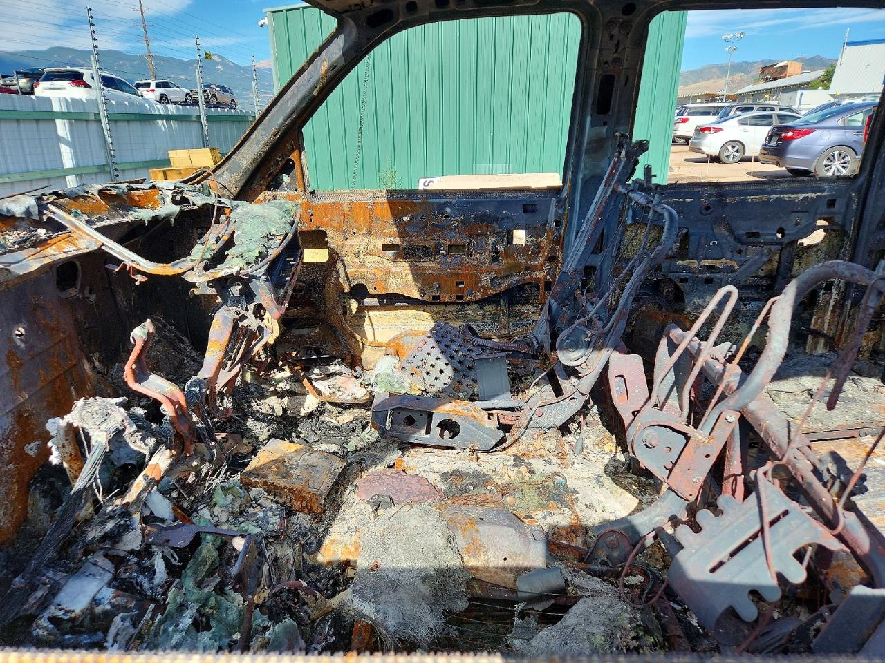 2002 Chevrolet Silverado K2500 Heavy Duty Burn vin: 1GCHK23112F133377
