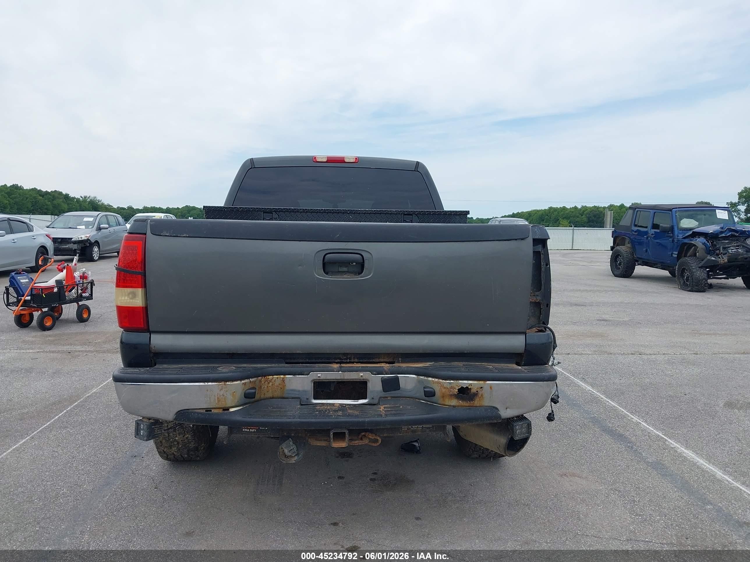 2003 Chevrolet Silverado 2500hd Ls Gray vin: 1GCHK23113F188784