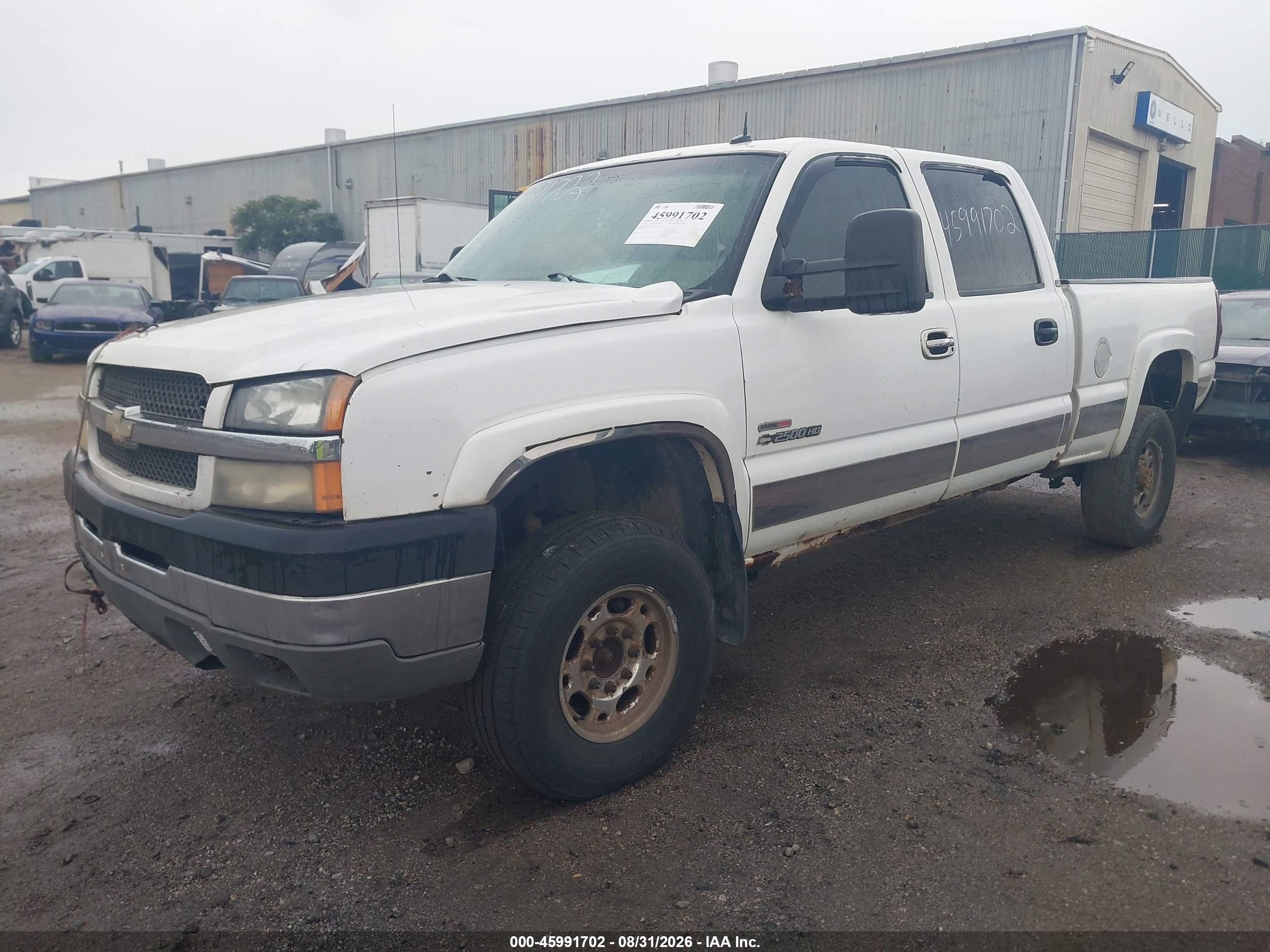 2004 Chevrolet Silverado 2500hd Ls/lt/work Truck White vin: 1GCHK23124F143645